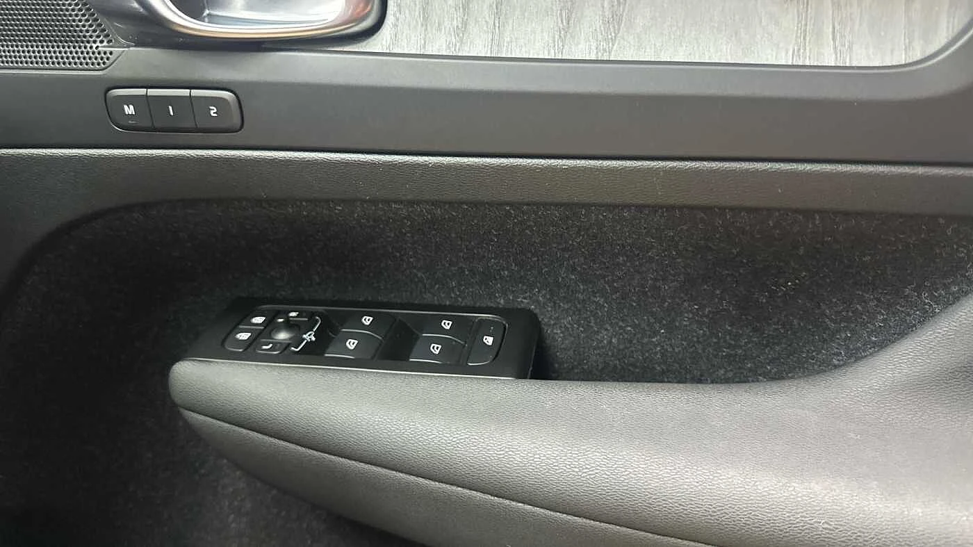Volvo-XC40-image-20