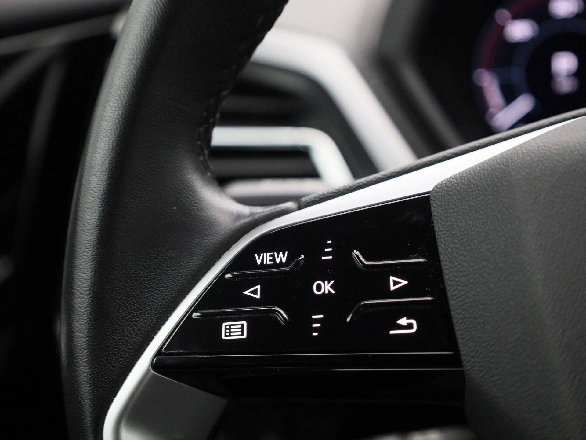 Audi Q4 e-tron 40 Launch edition Advanced 77 kWh