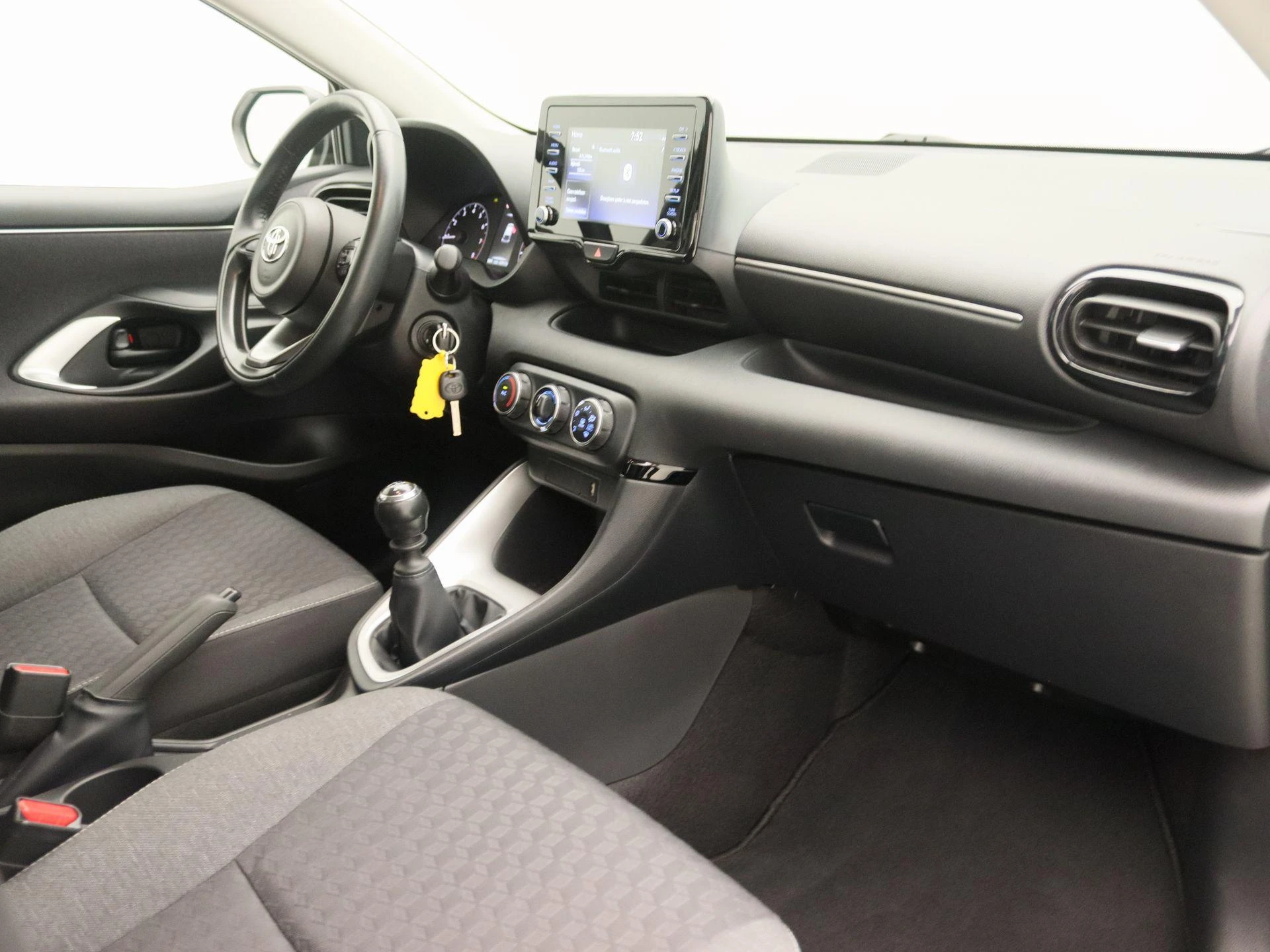 Toyota Yaris 1.5 VVT-i Active