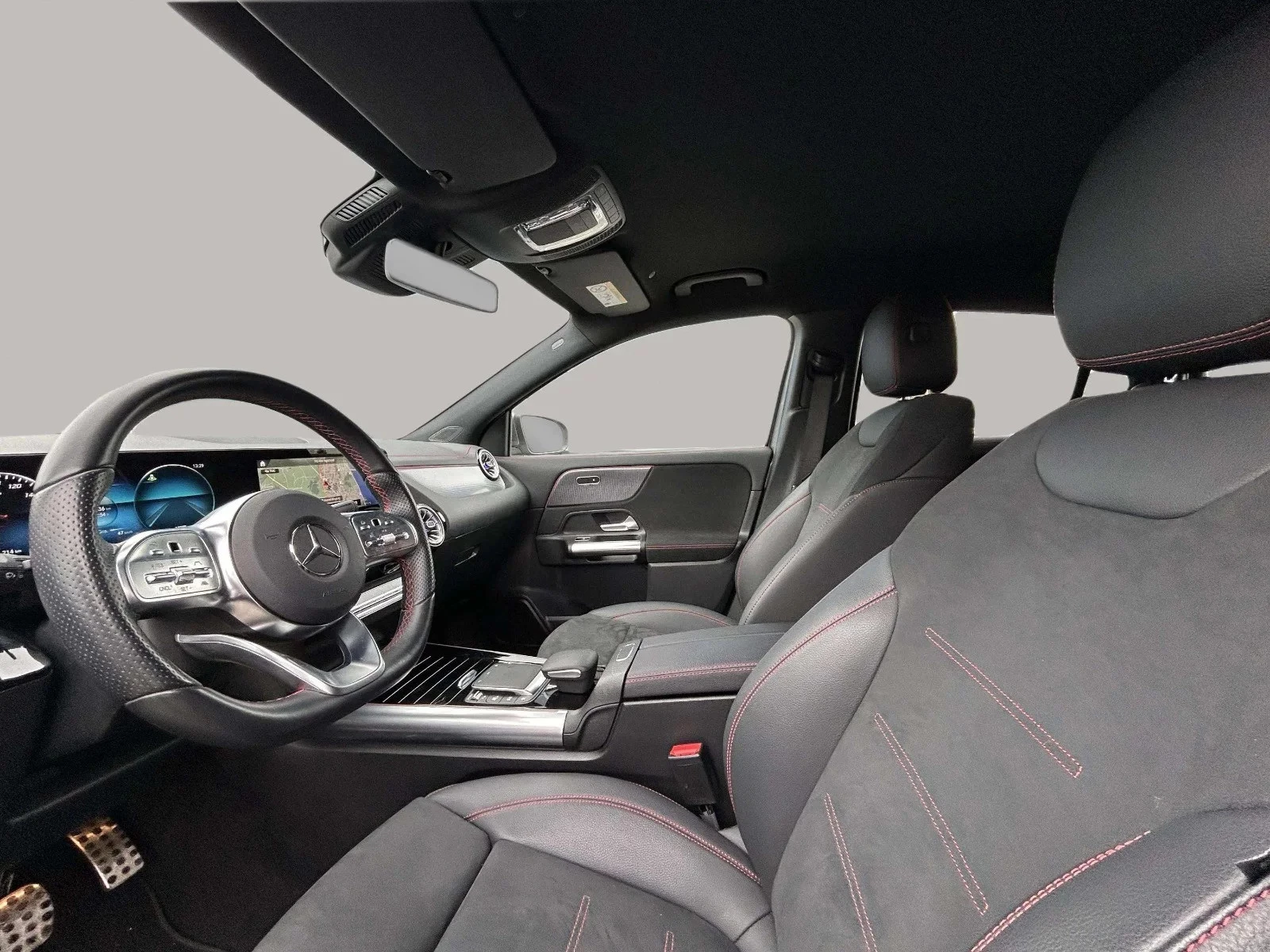 Mercedes-Benz-EQA-image-9