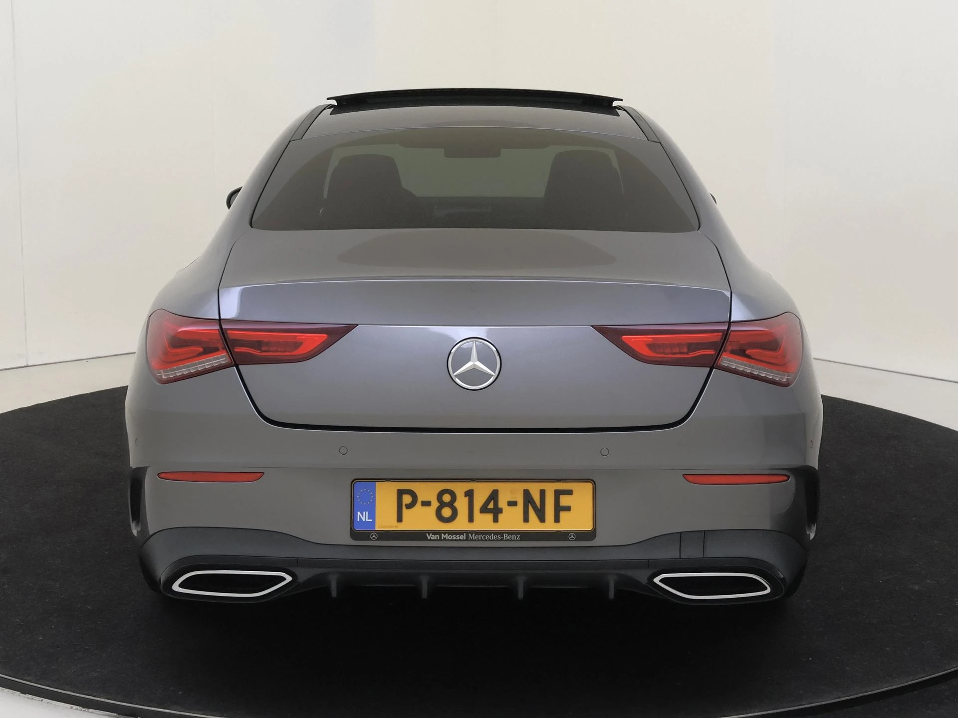 Mercedes-Benz-CLA-image-6