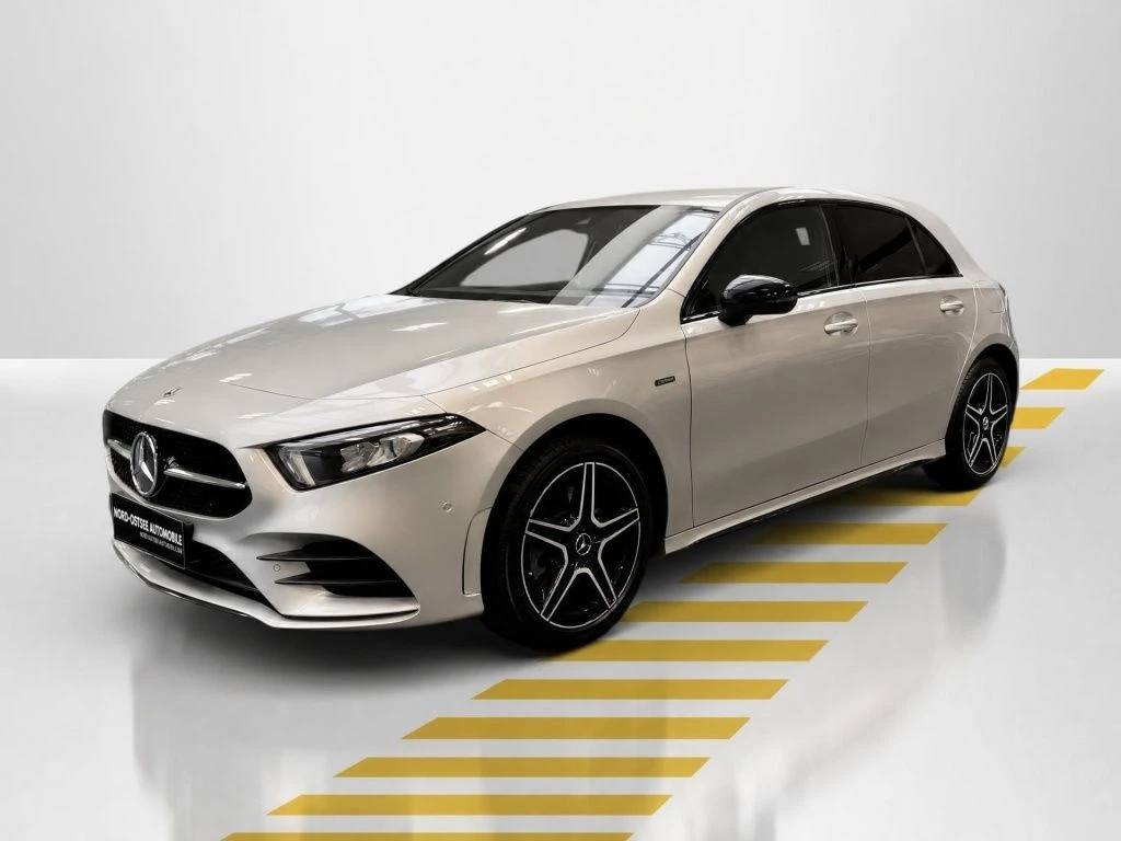 Mercedes-Benz-A-Klasse 250 e-image-3