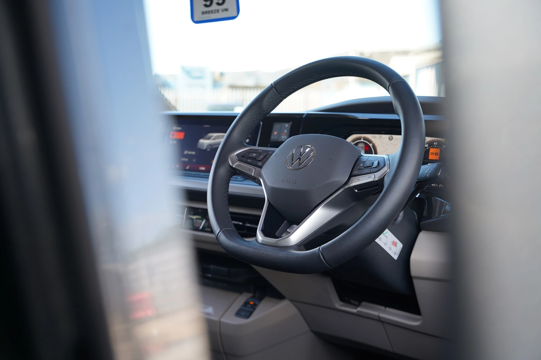 Volkswagen-California-image-18