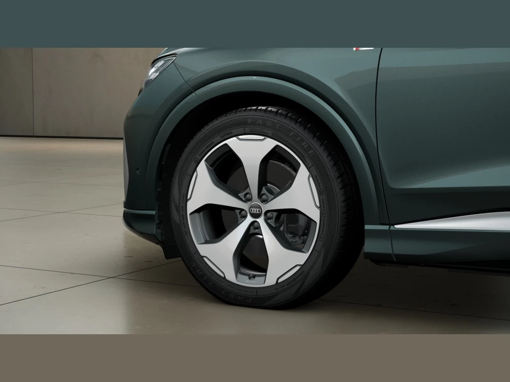 Audi Q4 e-tron UPE 75.675 quattro NEUES Modell