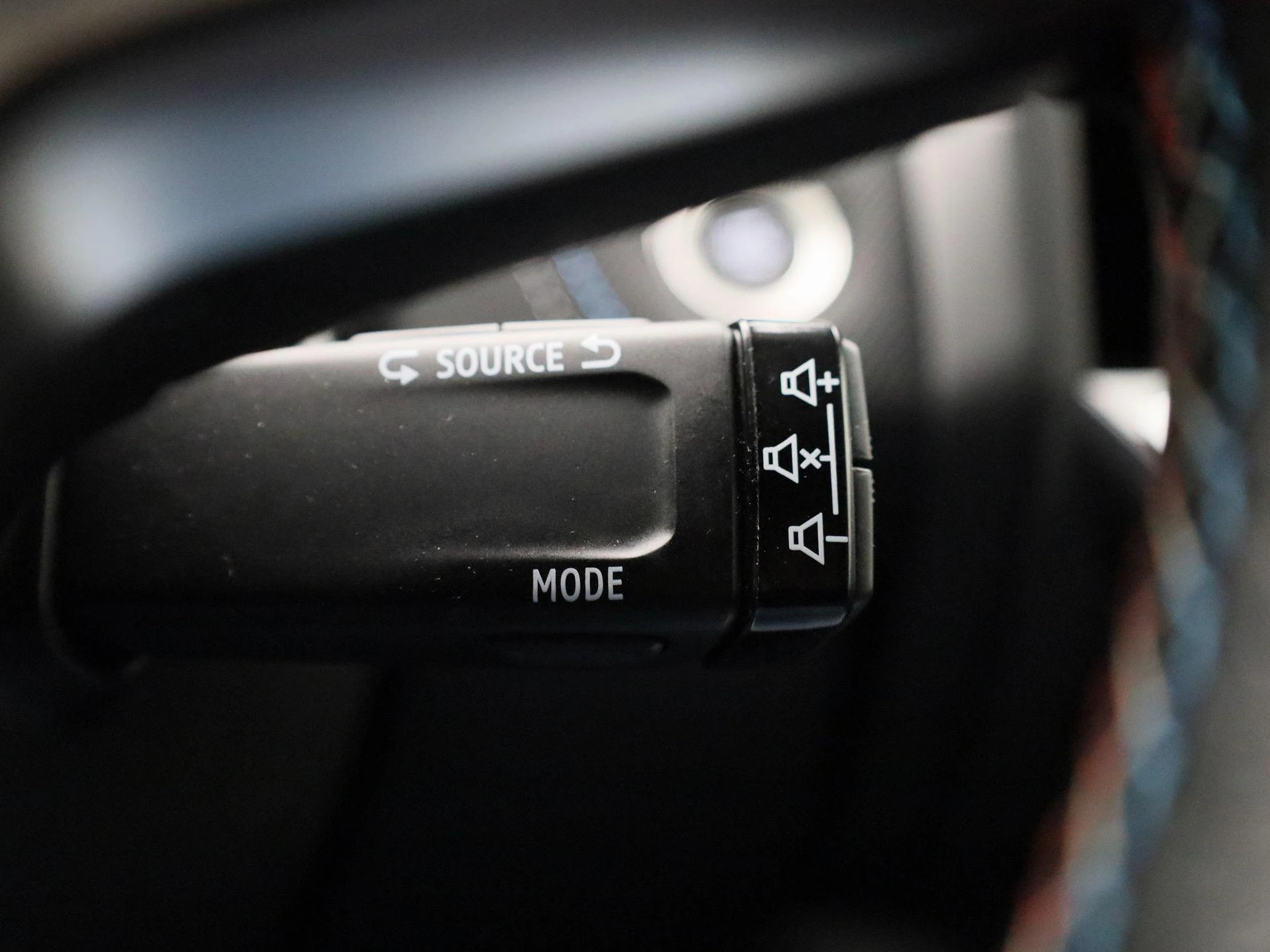 Renault-Captur-image-20