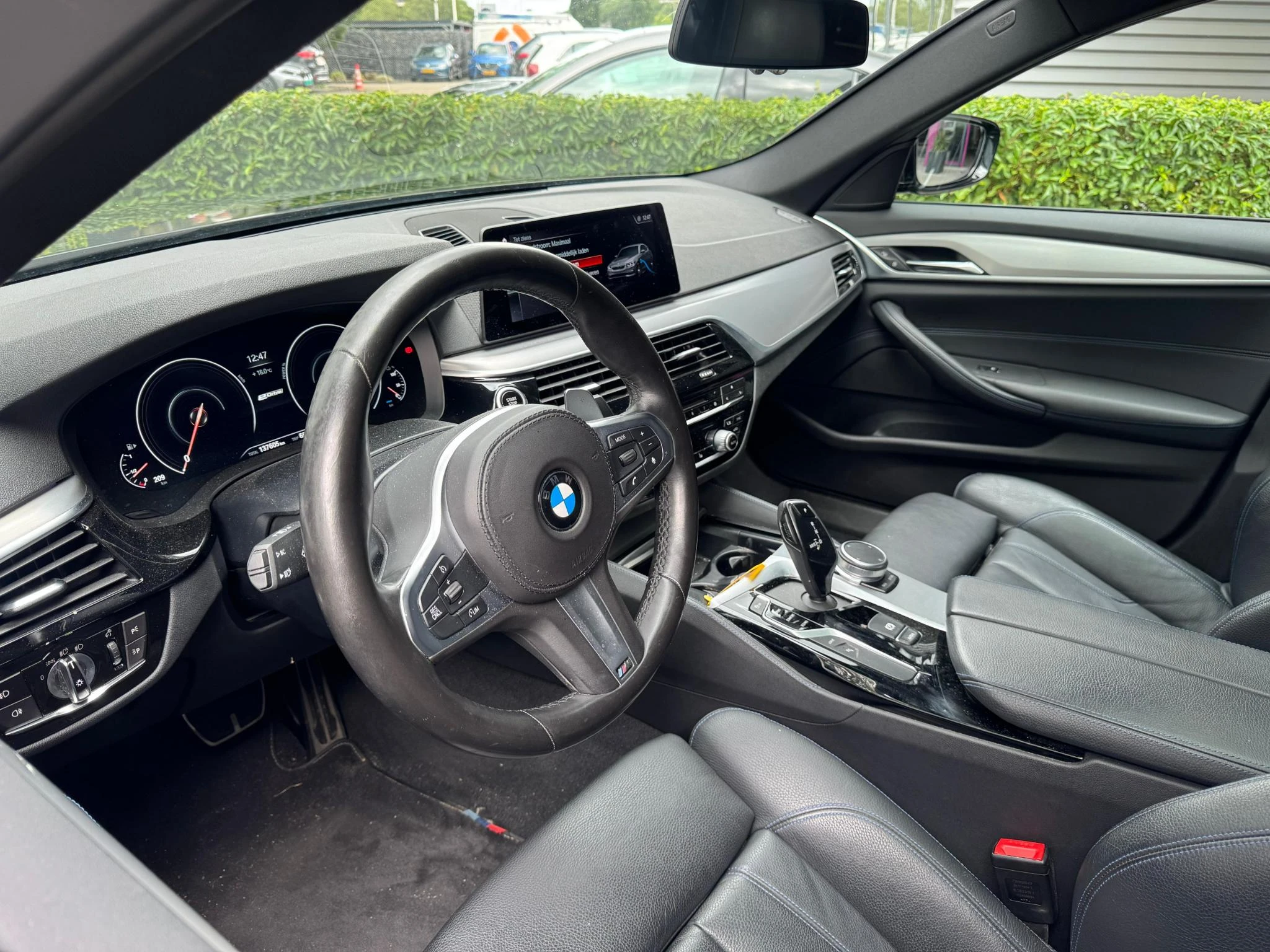 BMW-5 Serie-image-3