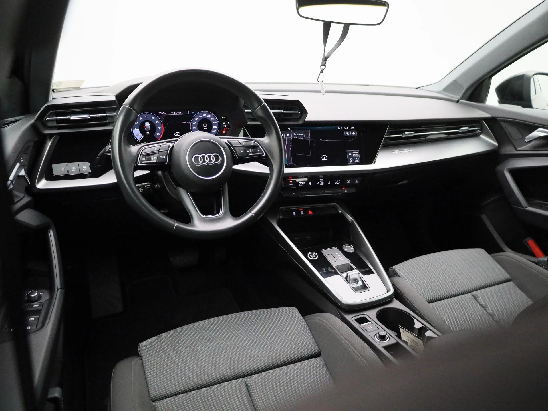 Audi-A3-image-6