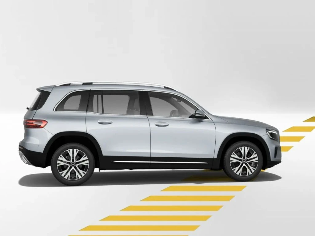 Mercedes-Benz-GLB 200 d-image-7