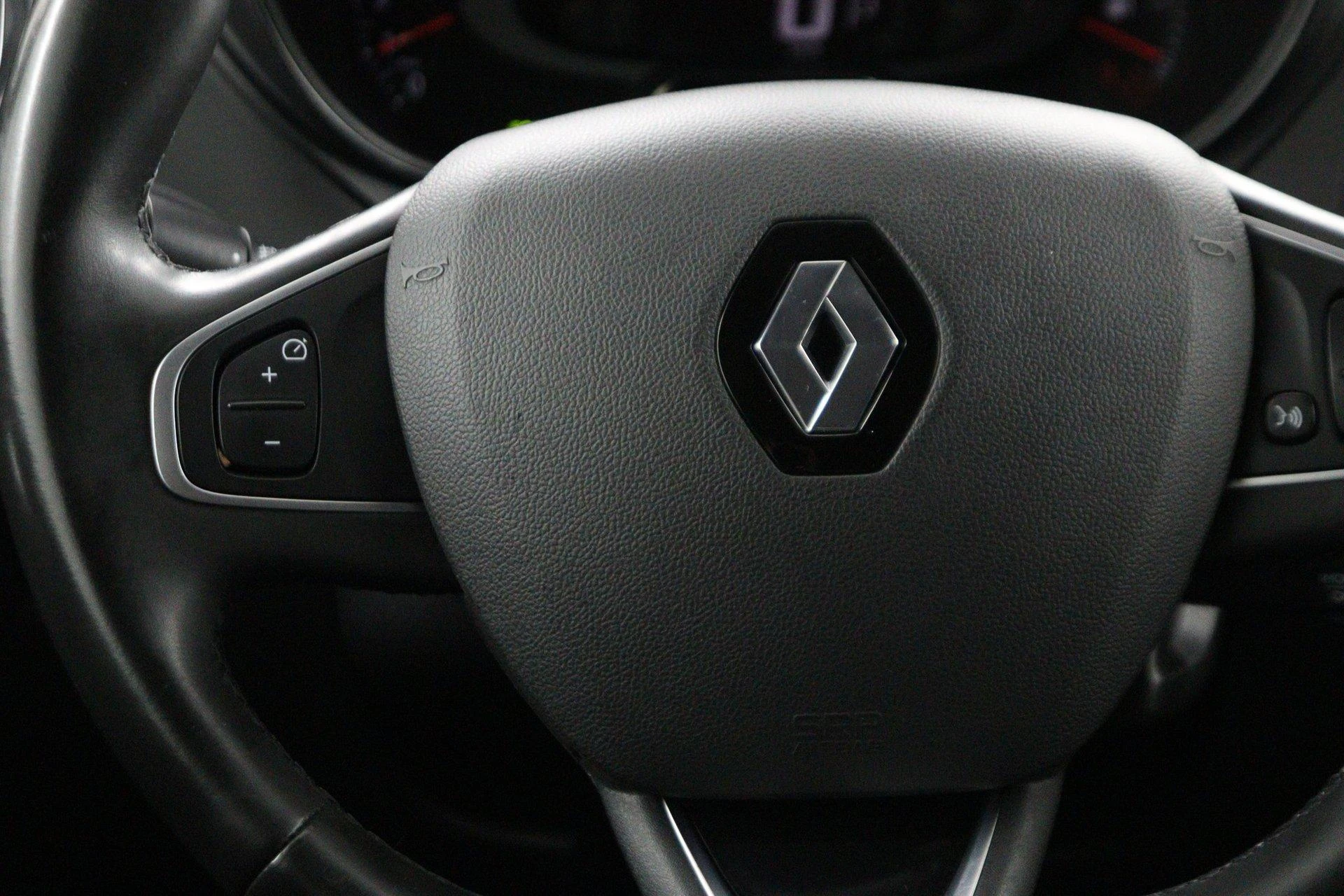 Renault-Captur-image-15