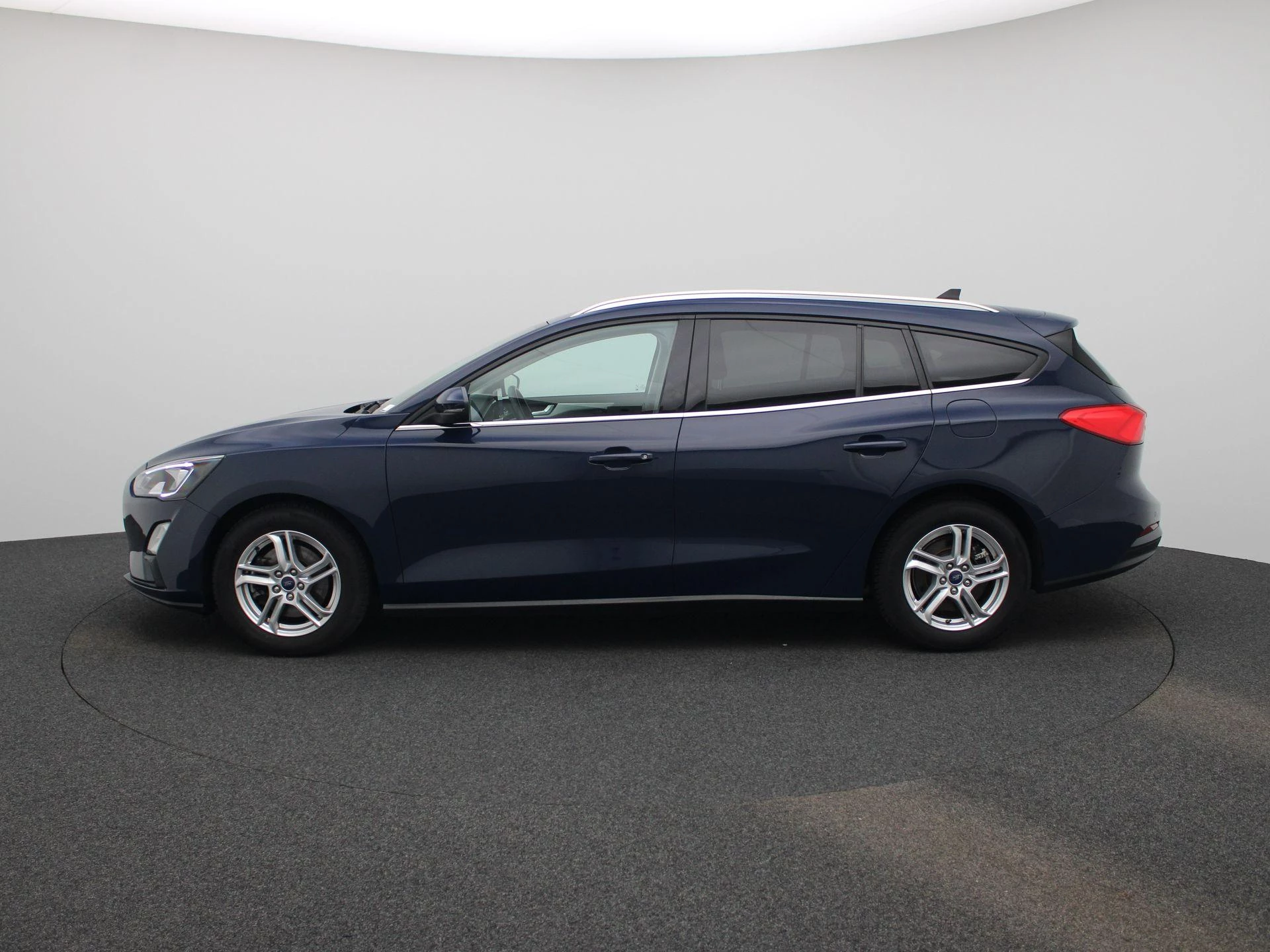 Ford Focus Wagon 1.0 EcoBoost Trend Edition Business