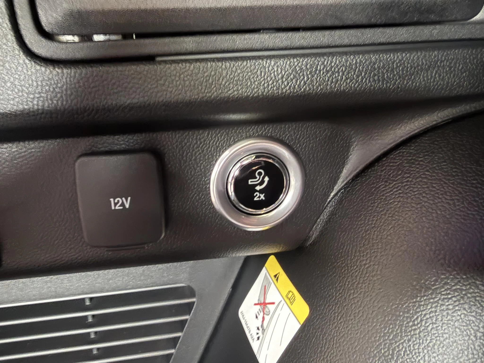 Ford-Kuga-image-14