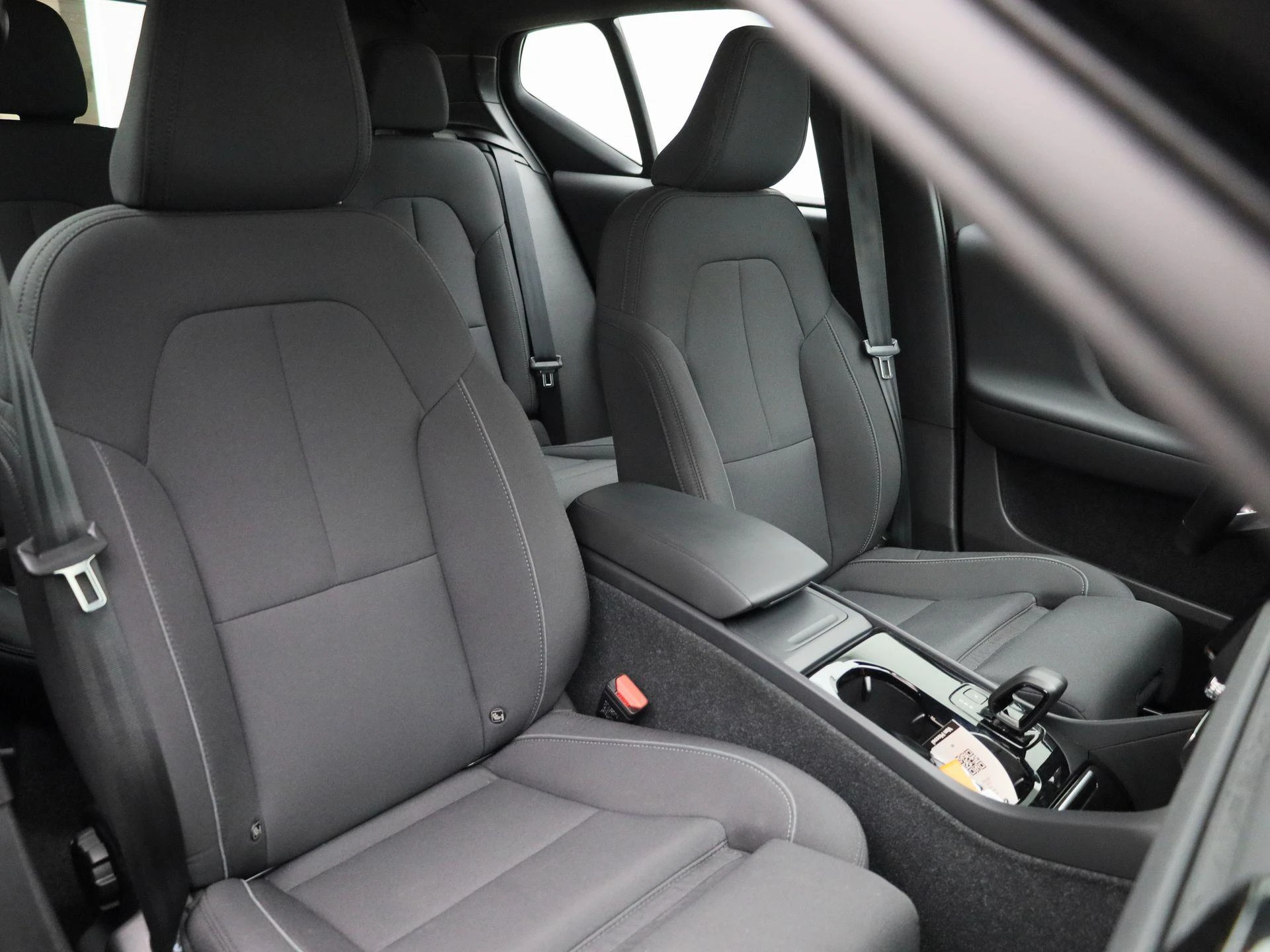Volvo-XC40-image-38