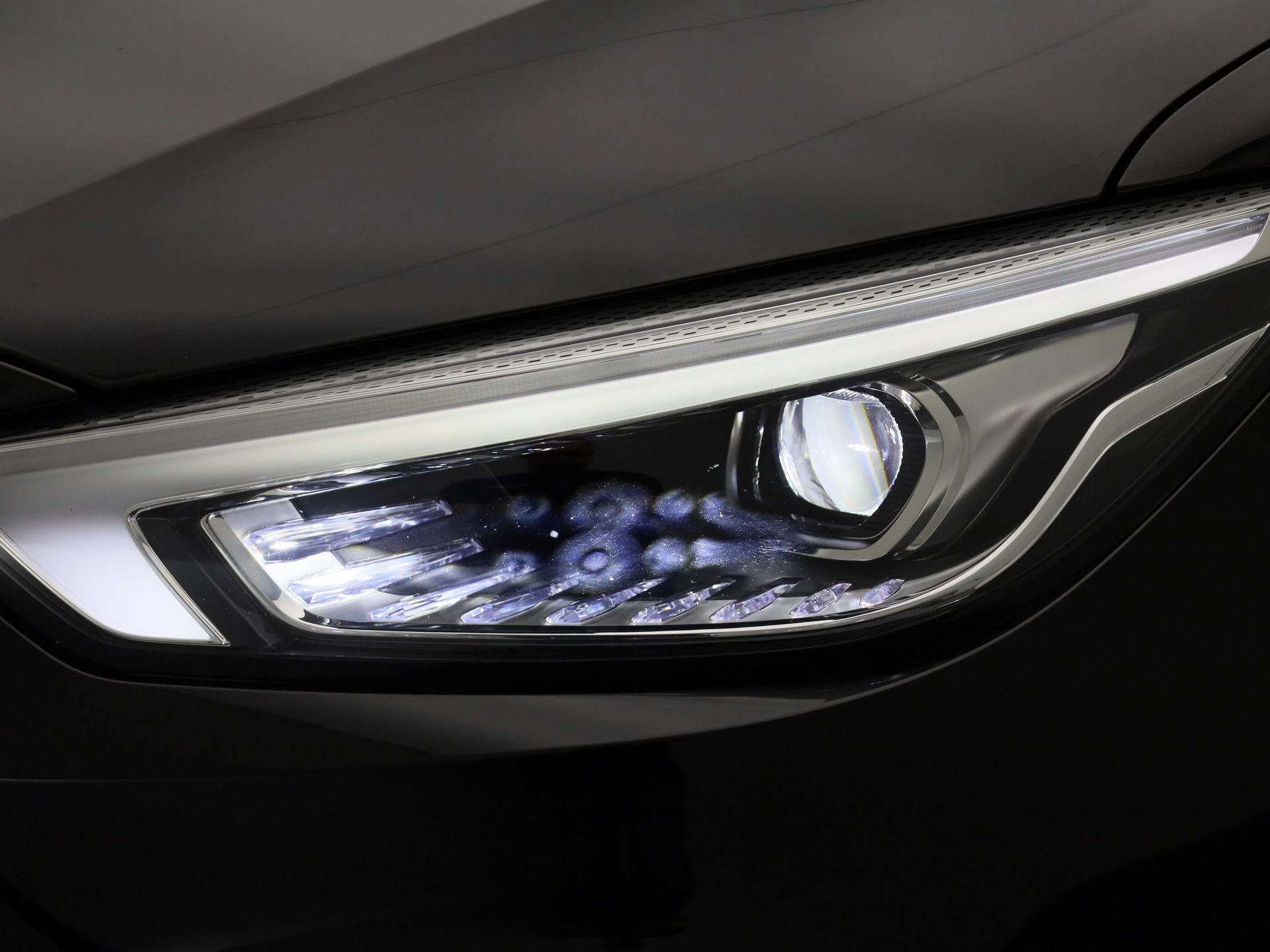 MG-ZS EV-image-14