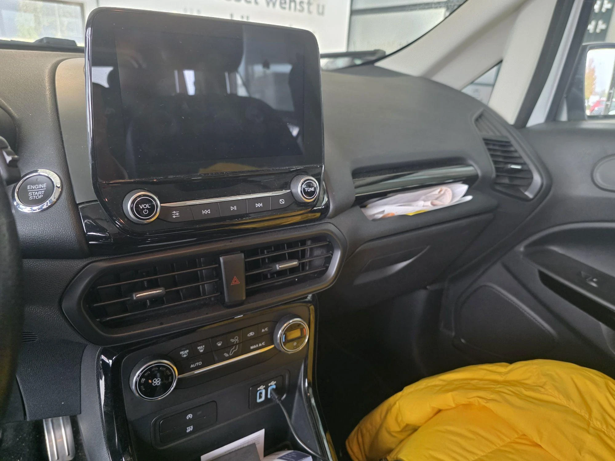 Ford-EcoSport-image-15