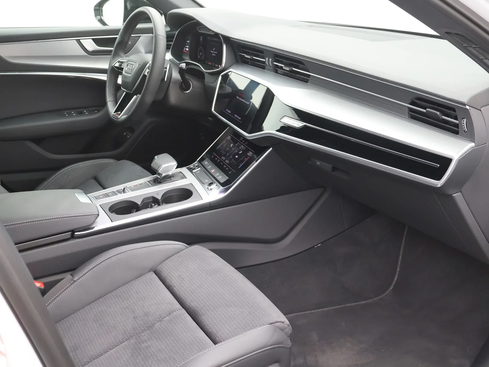 Audi-A6-image-2