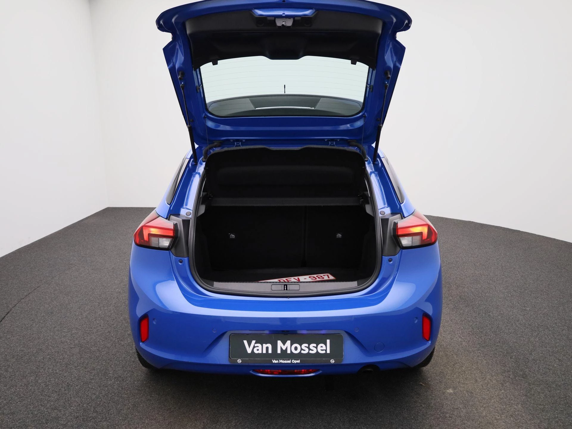 Opel-Corsa-image-10