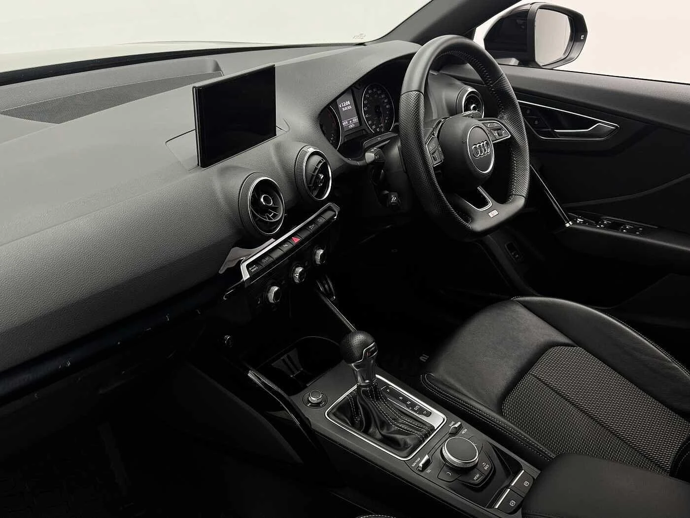 Audi-Q2-image-1