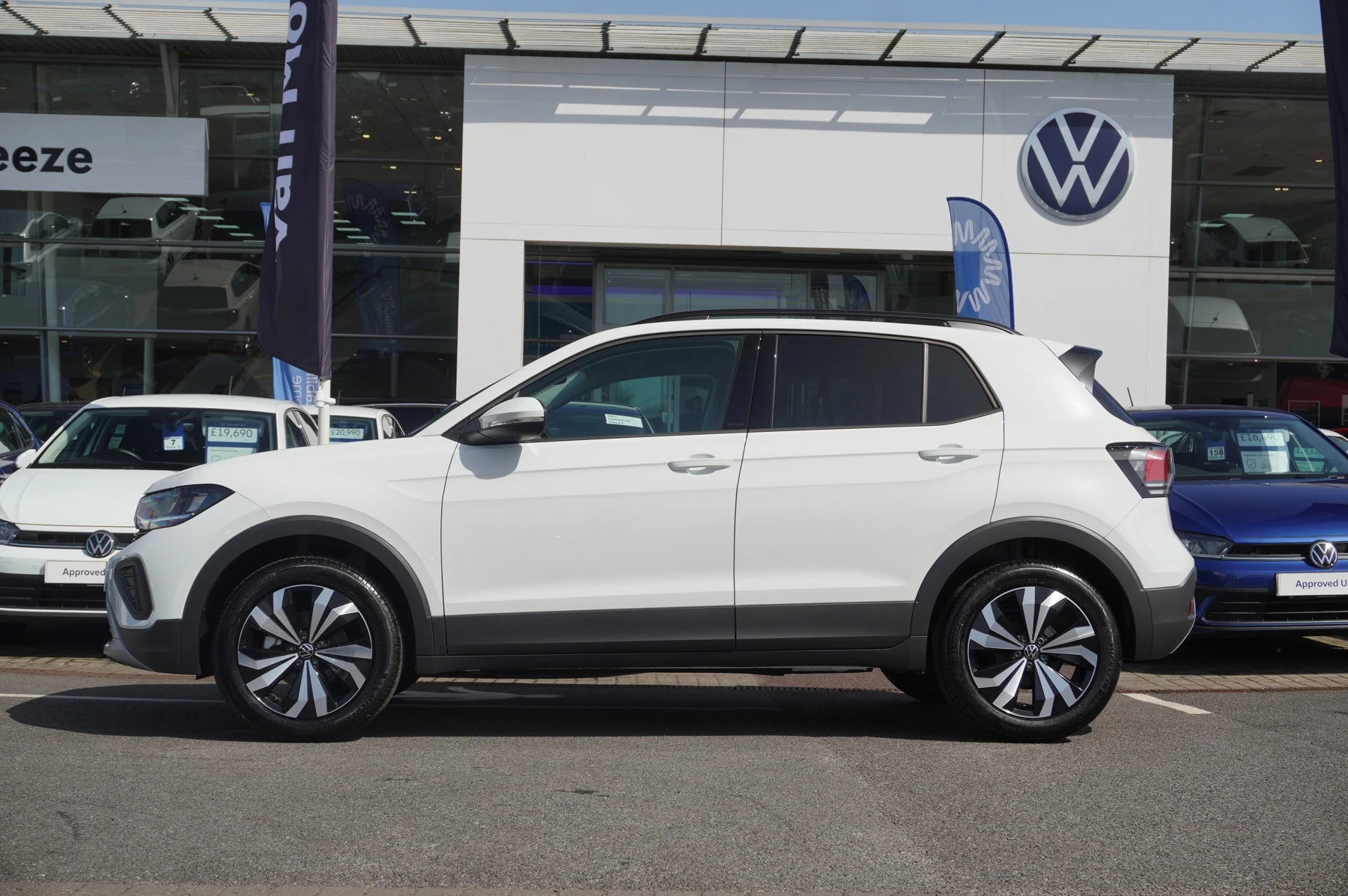 Volkswagen-T-Cross-image-15