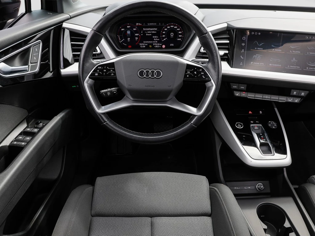 Audi-Q4 e-tron-image-15