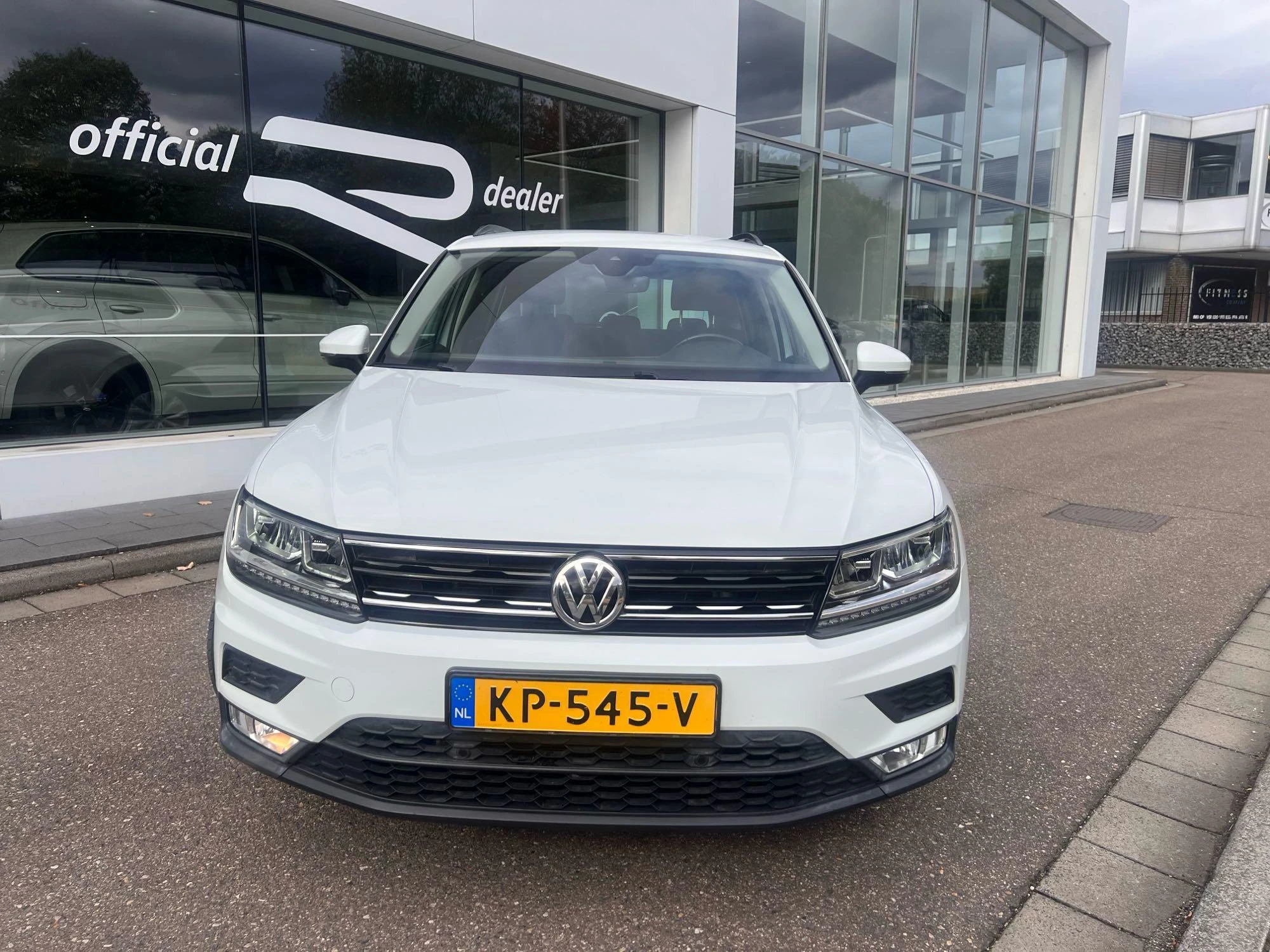 Volkswagen-Tiguan-image-1