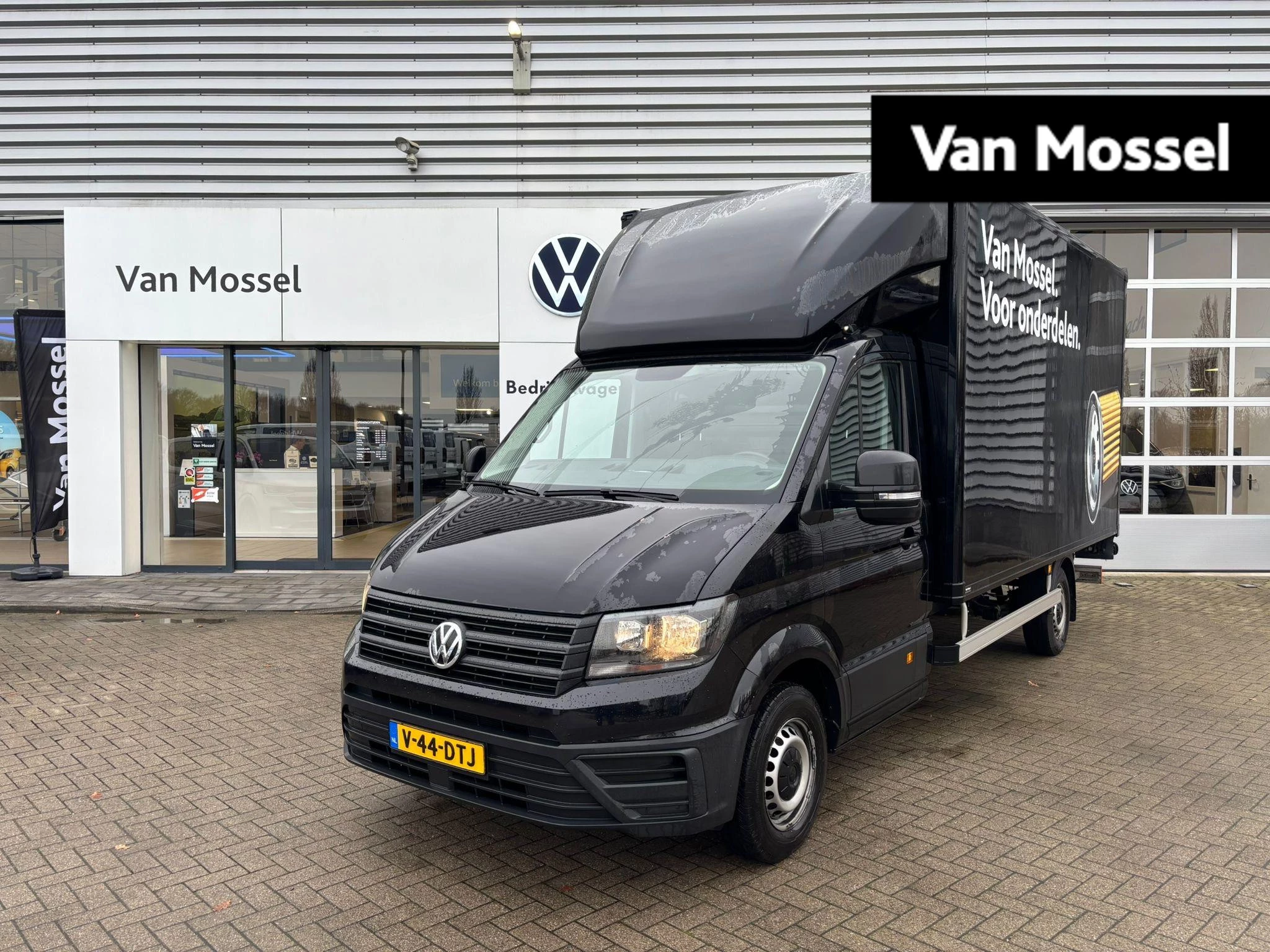 Volkswagen-Crafter-image-0