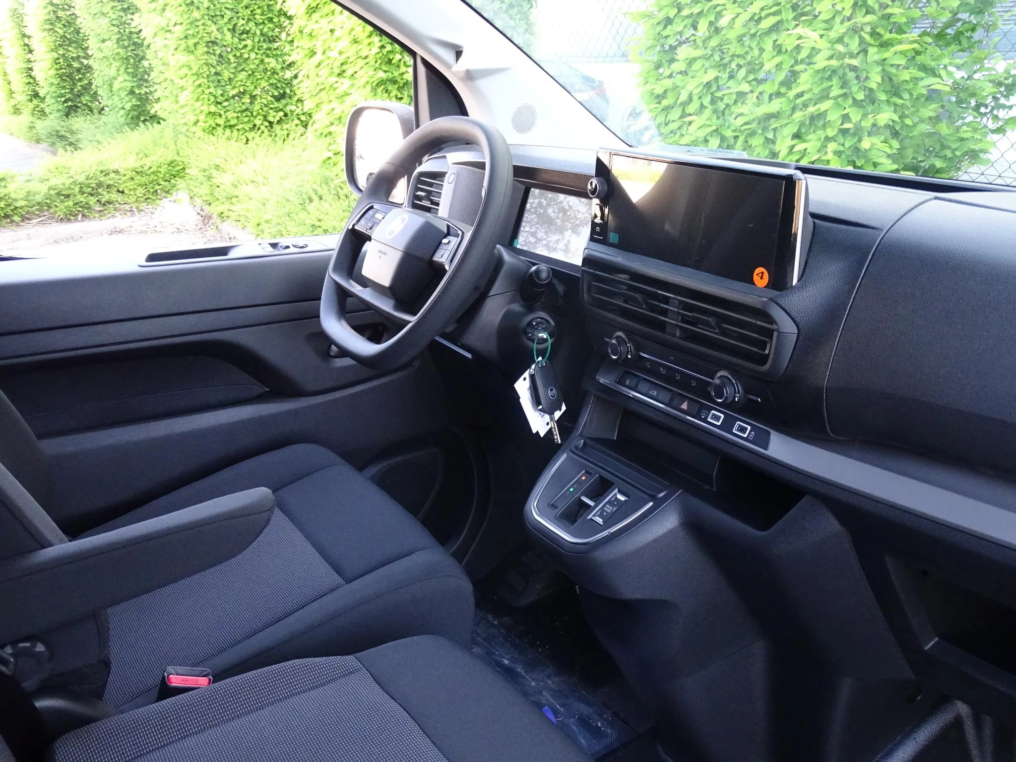Citroën-Jumpy-image-12