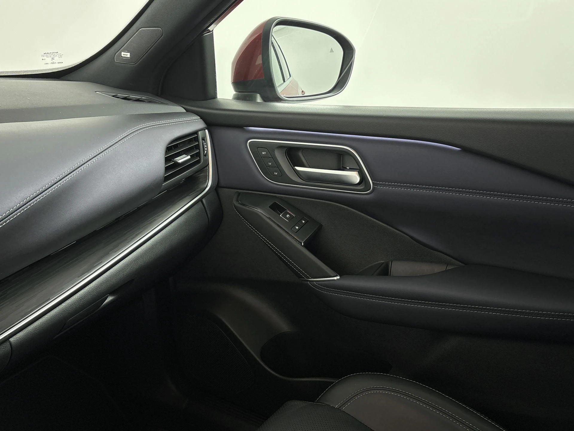 Nissan-QASHQAI-image-23