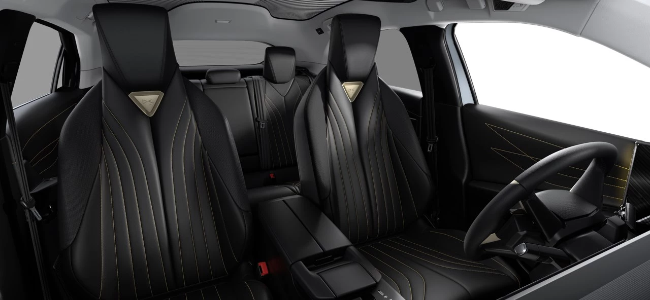 DS N°8 Pallas Black Edition