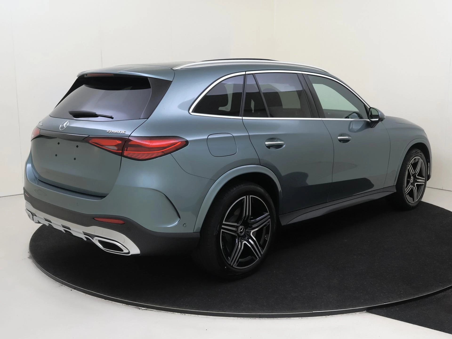 Mercedes-Benz GLC 400e 4MATIC AMG Line