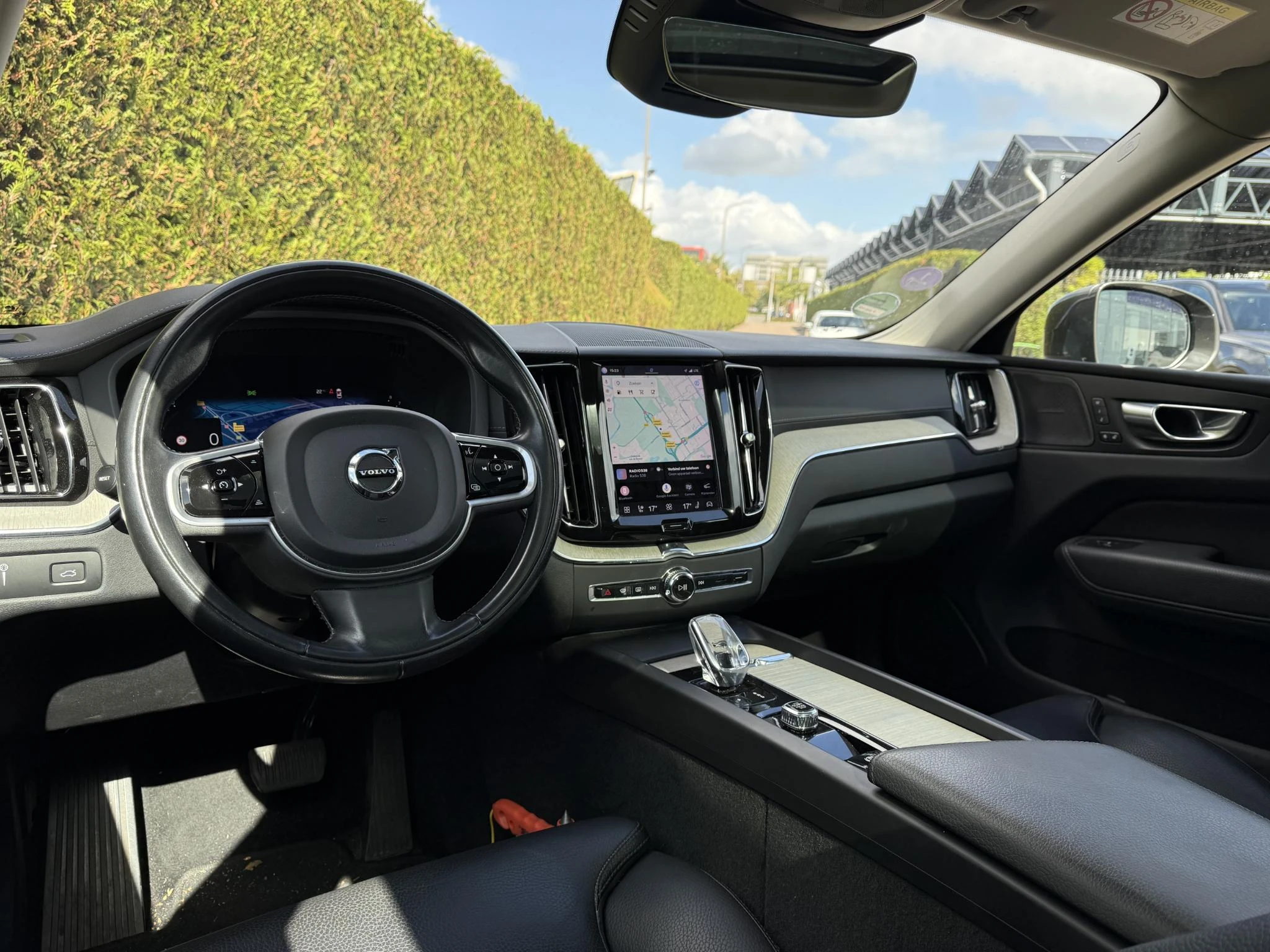 Volvo-XC60-image-1