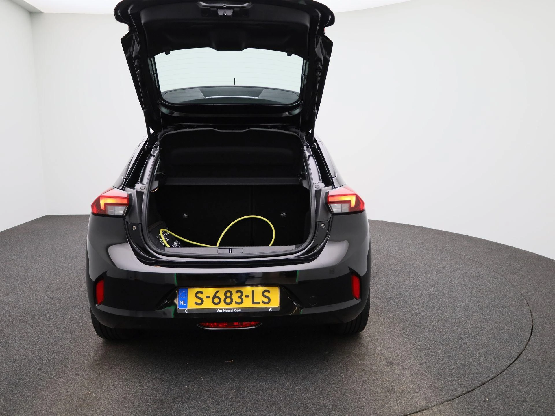 Opel-Corsa-e-image-10