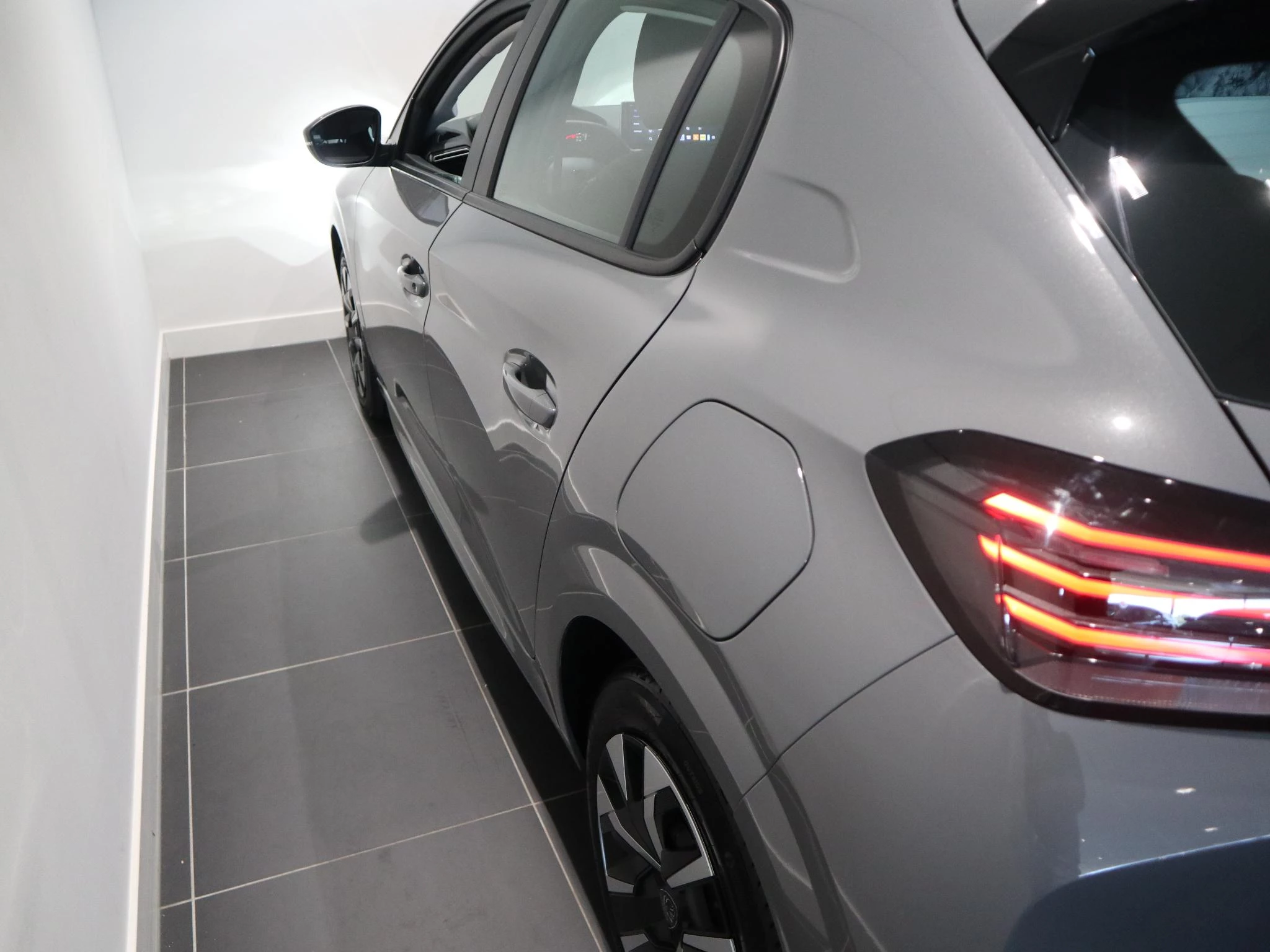 Peugeot-208-image-21