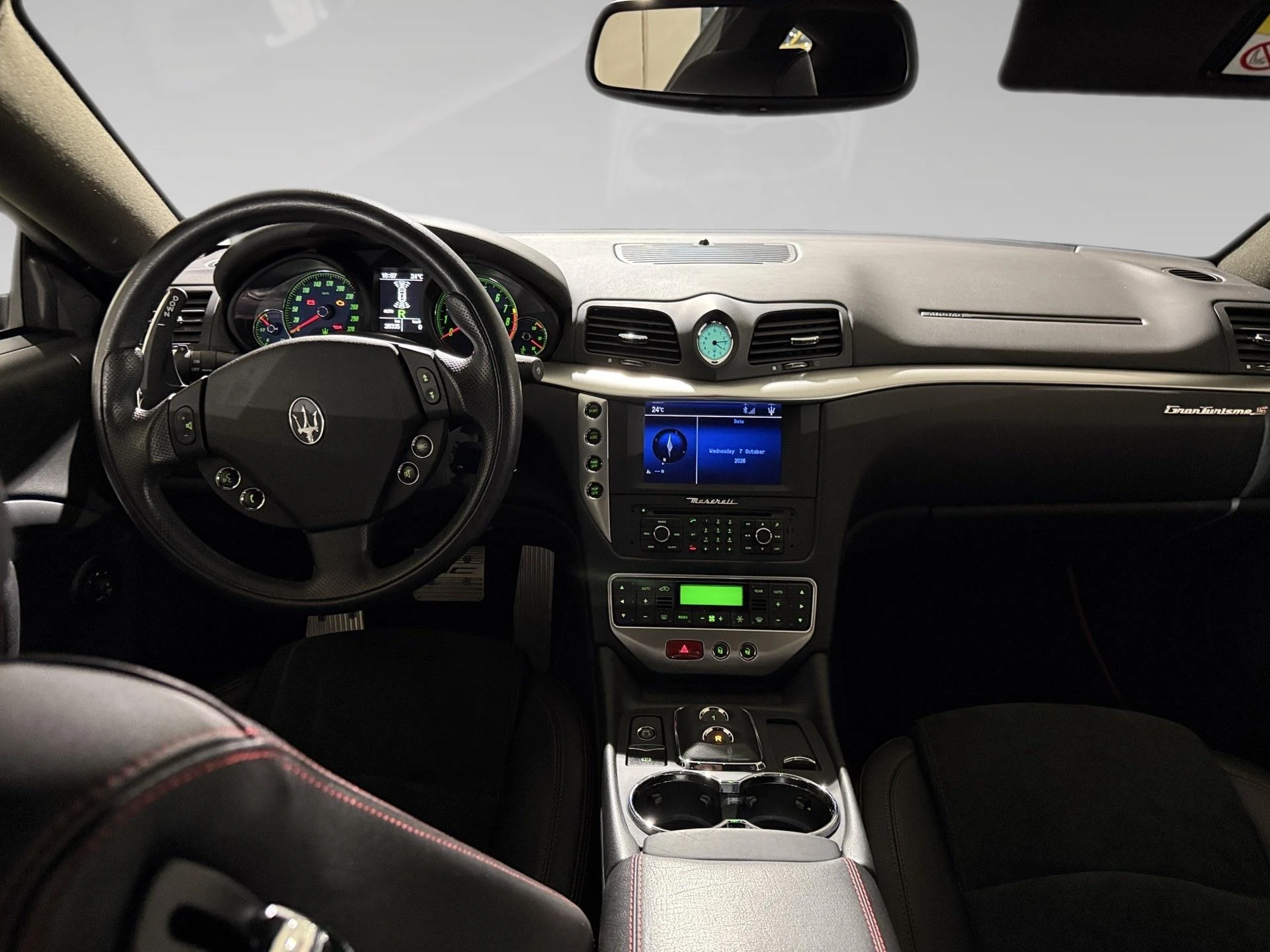 Maserati-GranTurismo-image-4