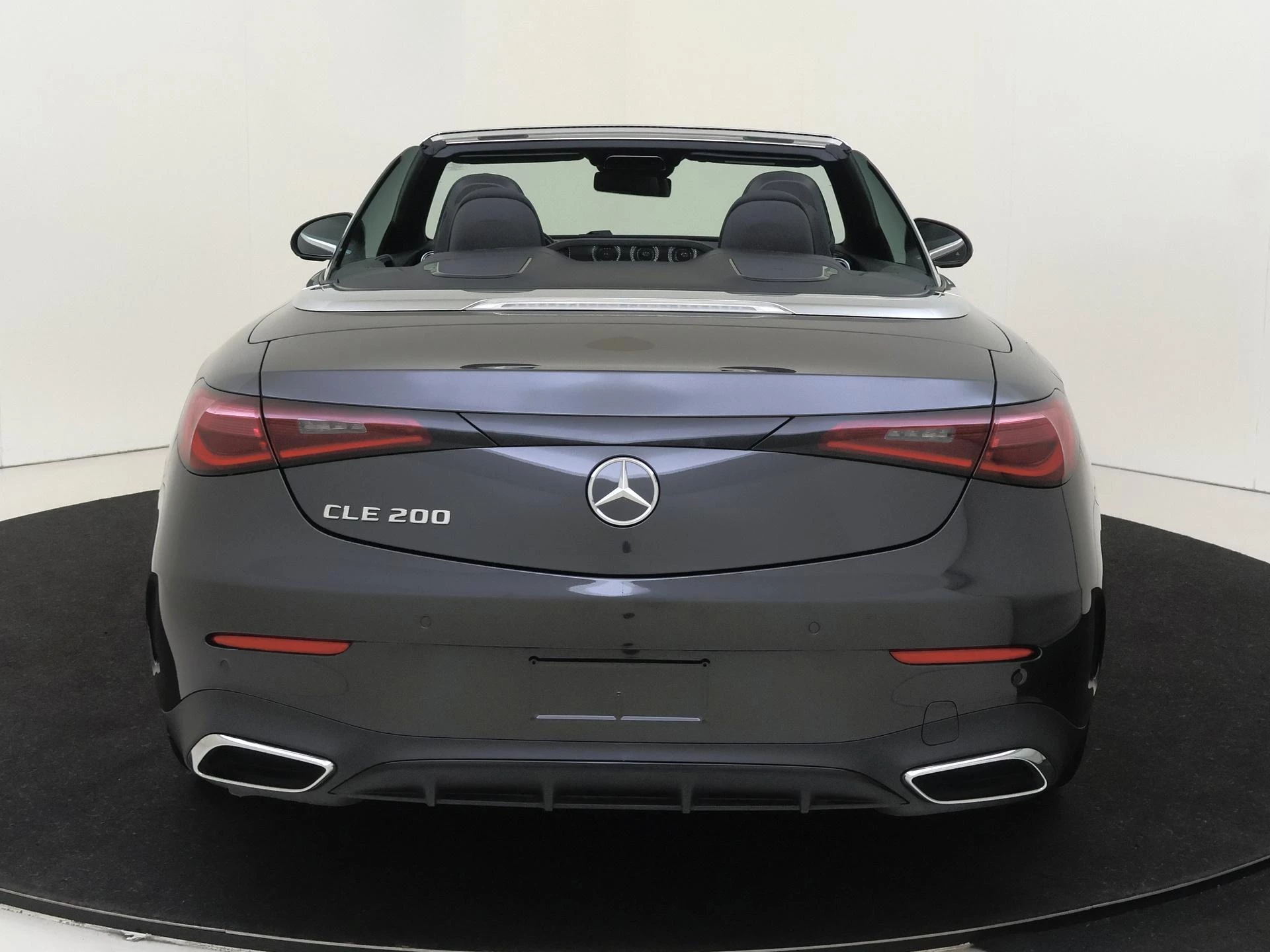 Mercedes-Benz CLE Cabriolet 200 AMG Line