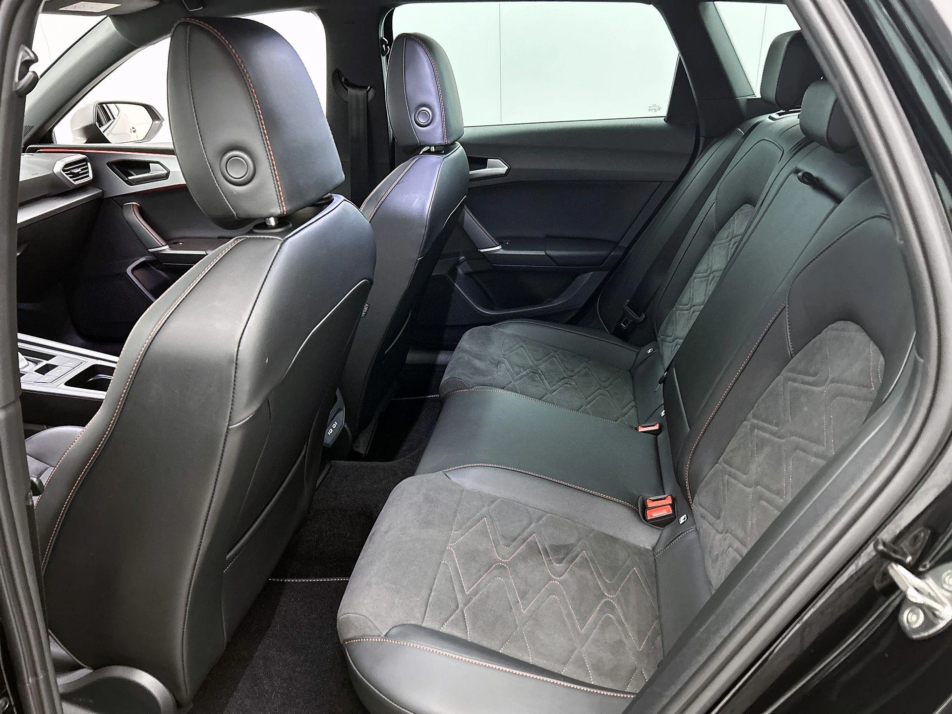 SEAT-Leon-image-27