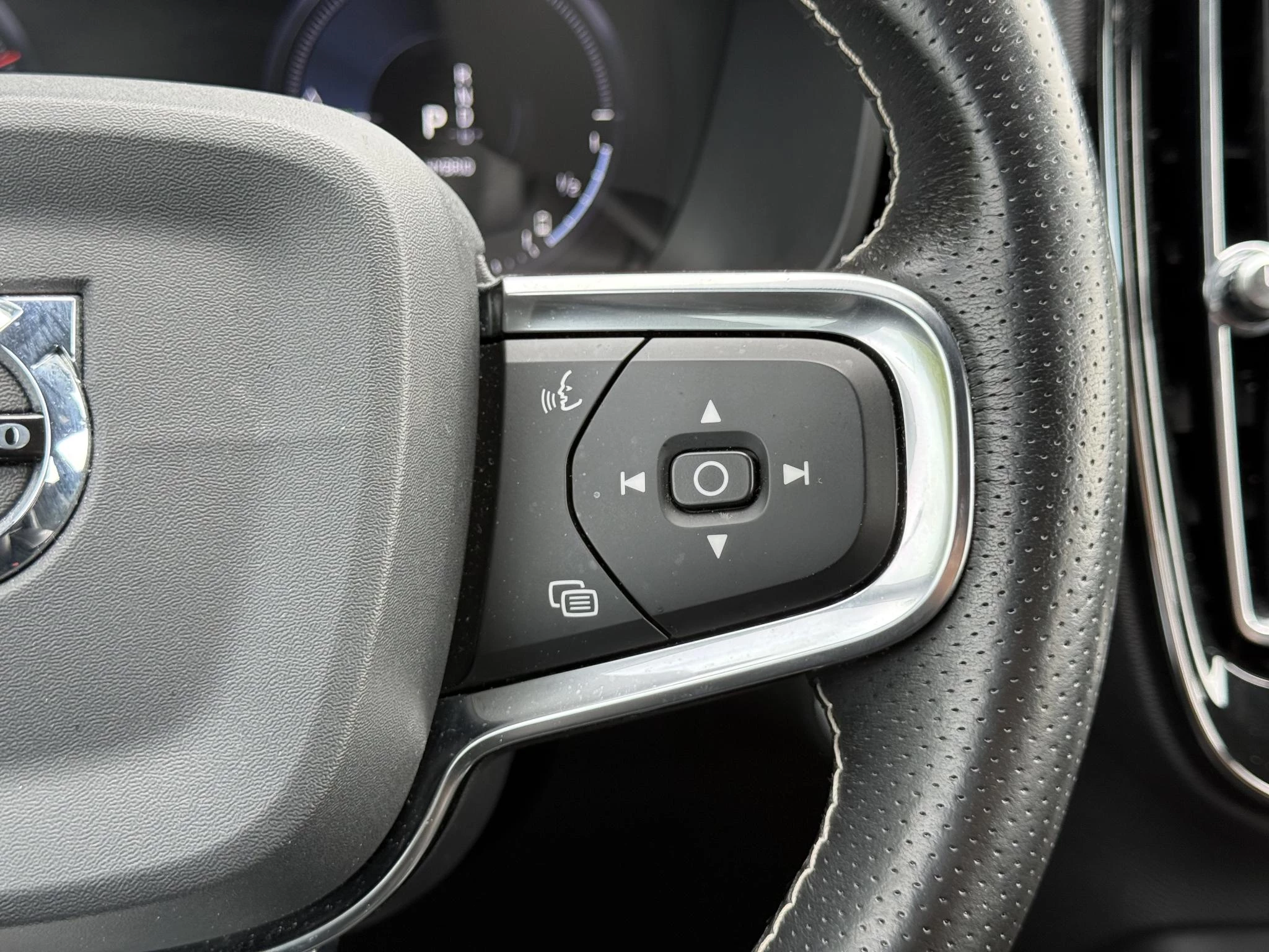 Volvo XC40 T5 Recharge R-Design