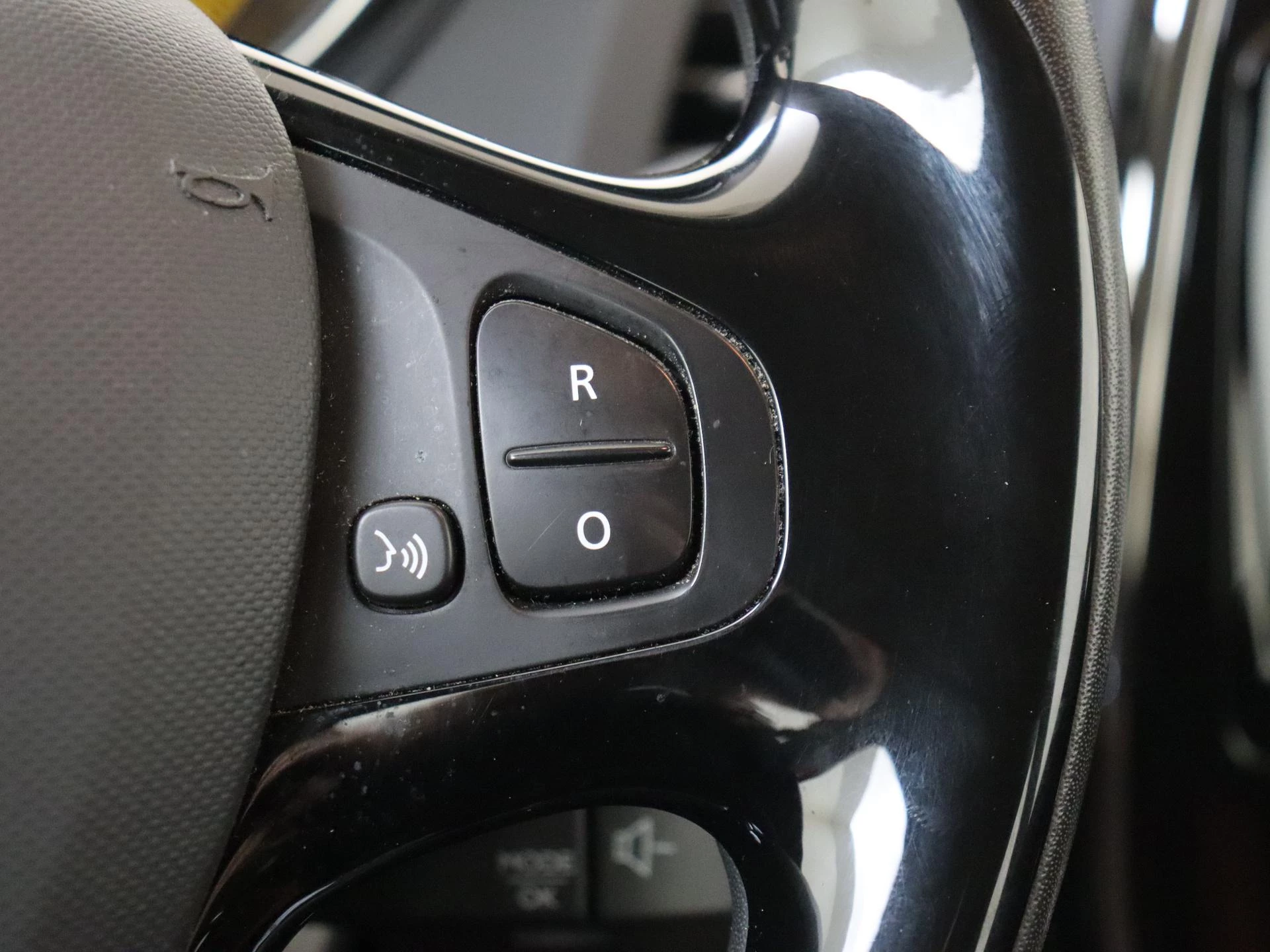 Renault-Captur-image-13