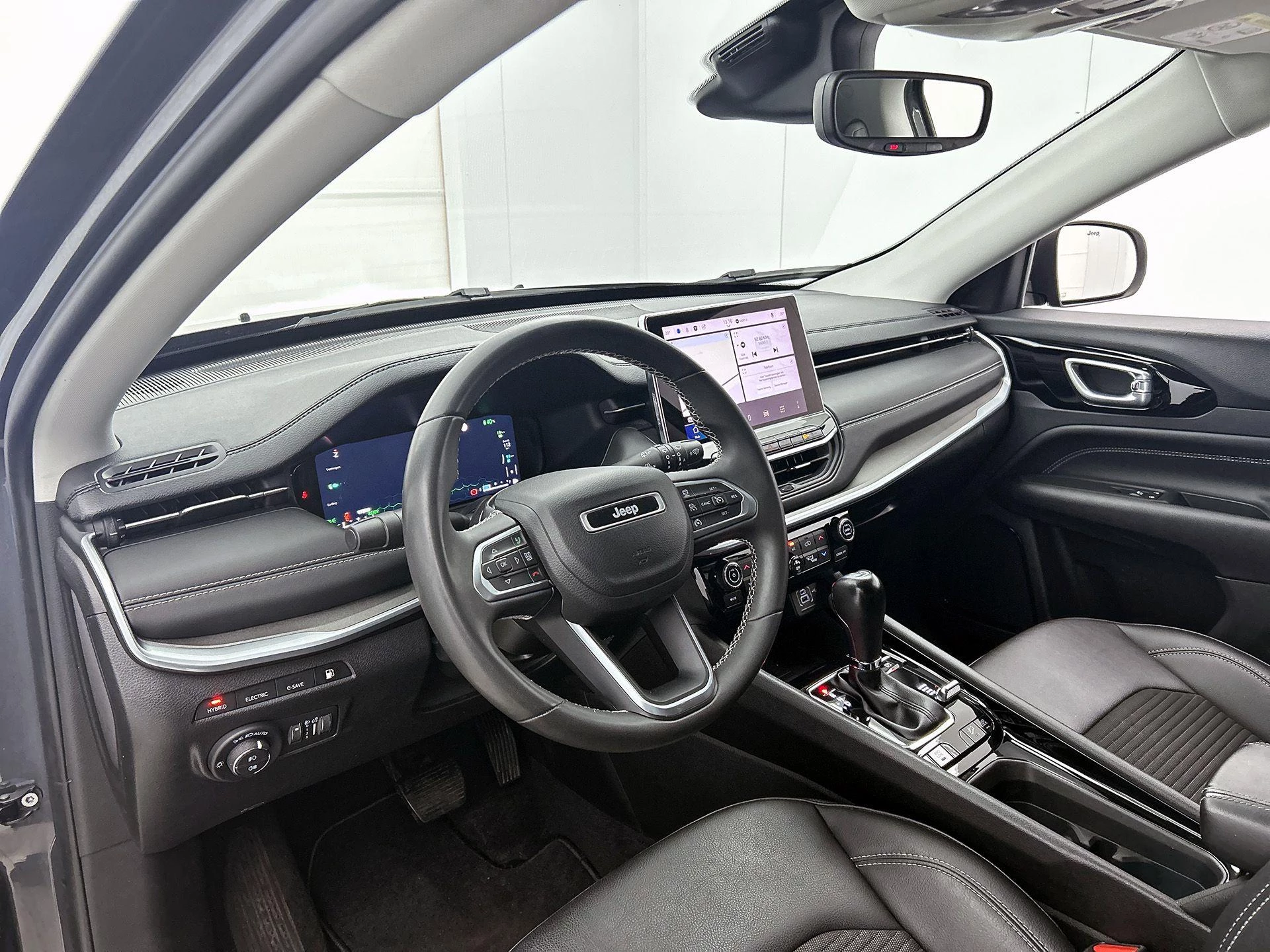 Jeep-Compass-image-17