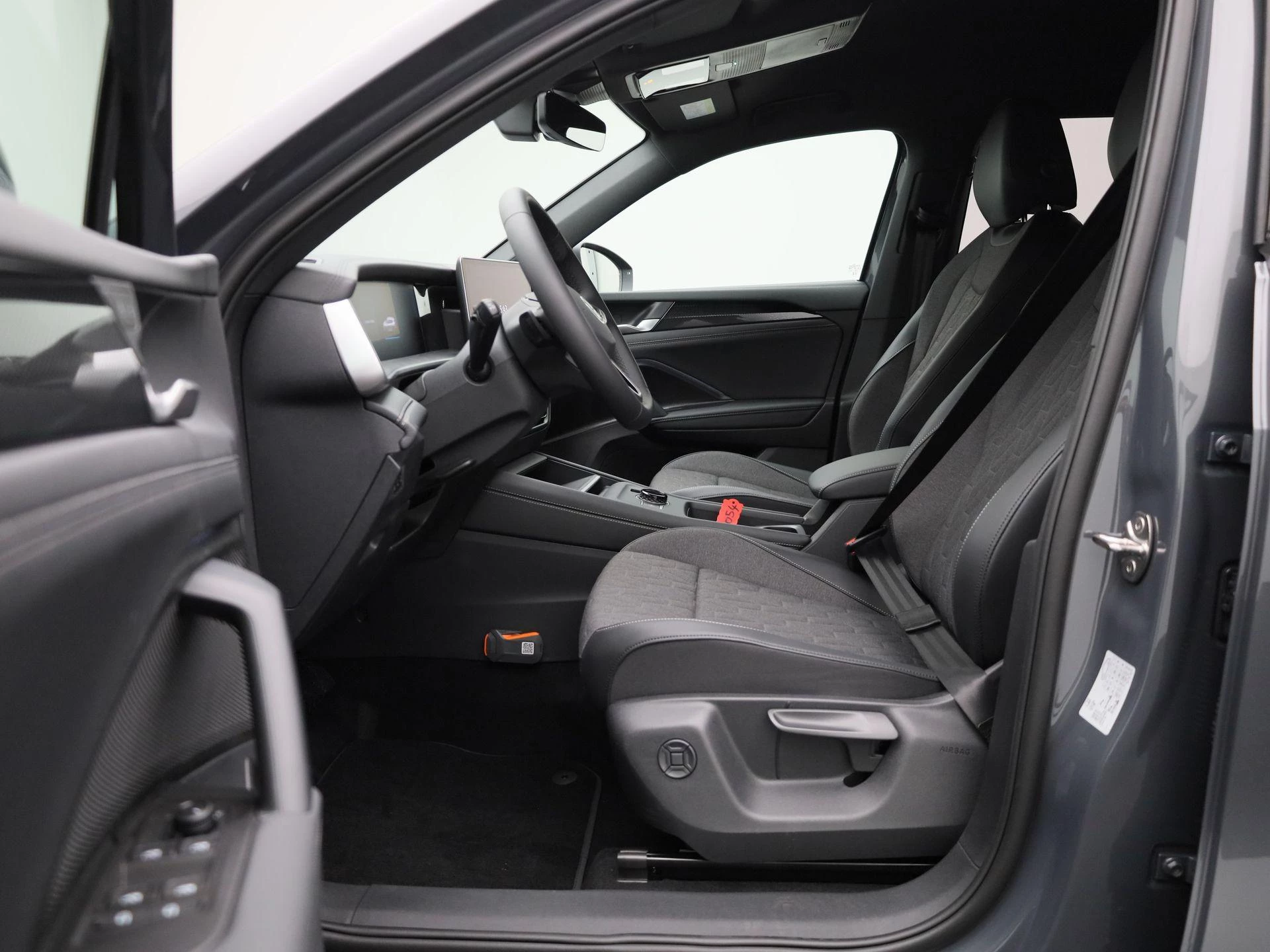 Volkswagen Tayron 1.5 eHybrid Life Edition 204PK