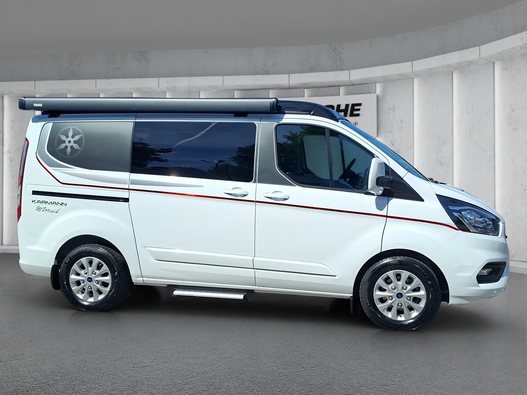 Ford-Transit Custom-image-5