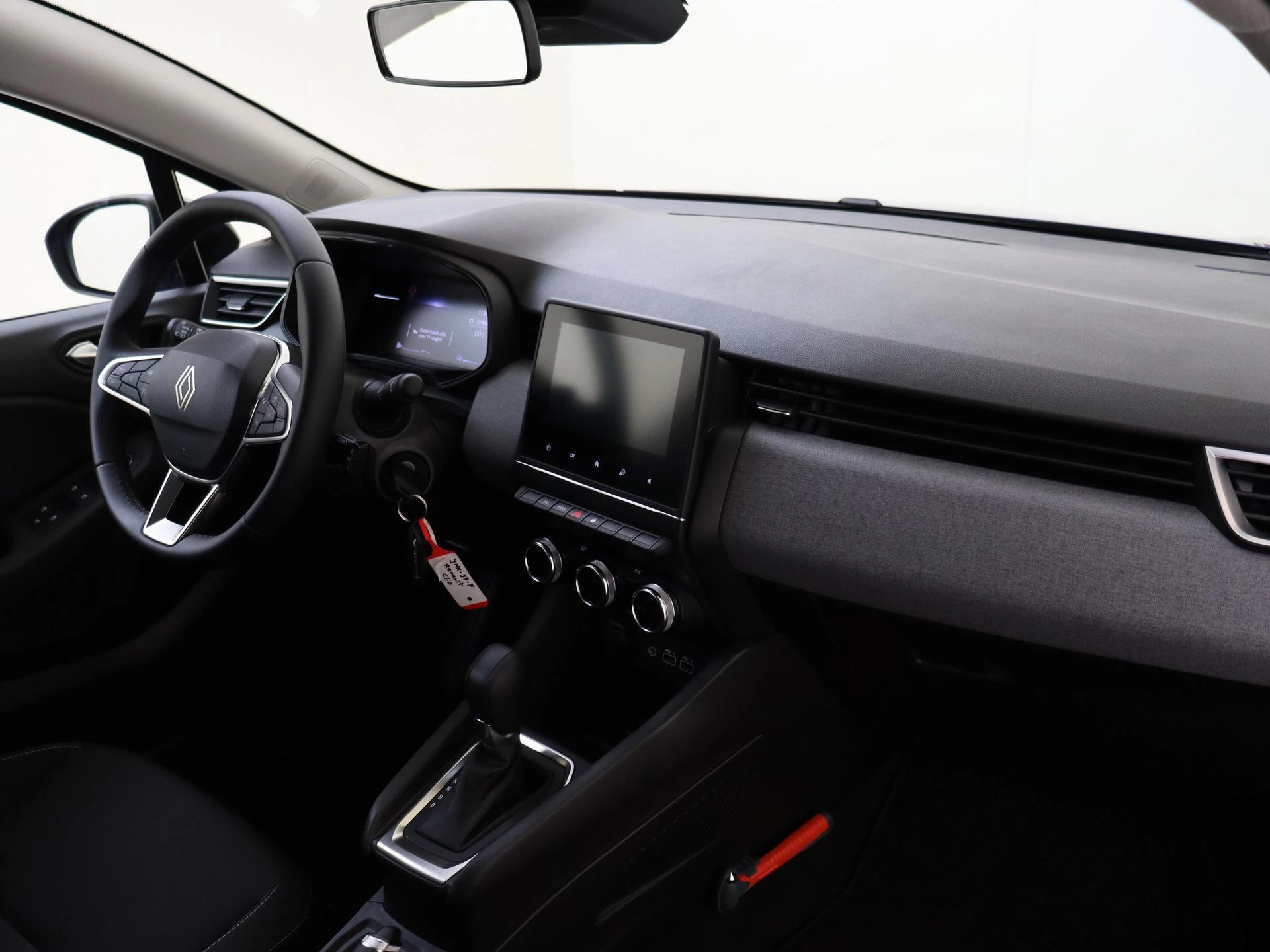 Renault-Clio-image-4