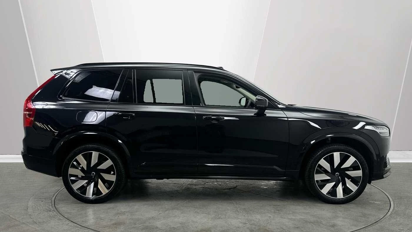 Volvo-XC90-image-2