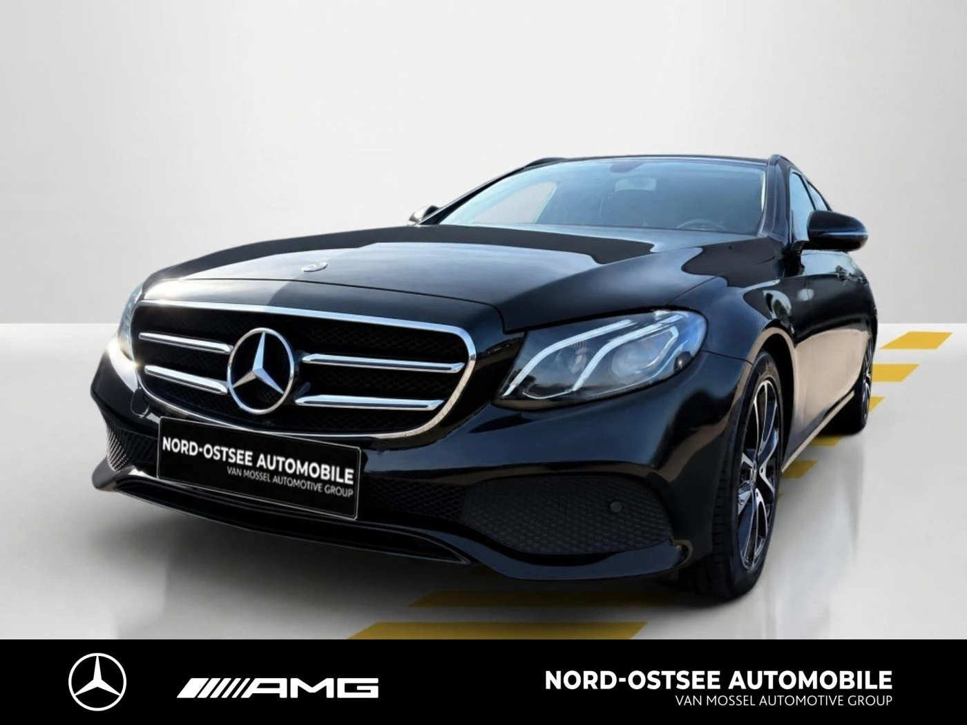 Mercedes-Benz-E-Klasse 220-image-0
