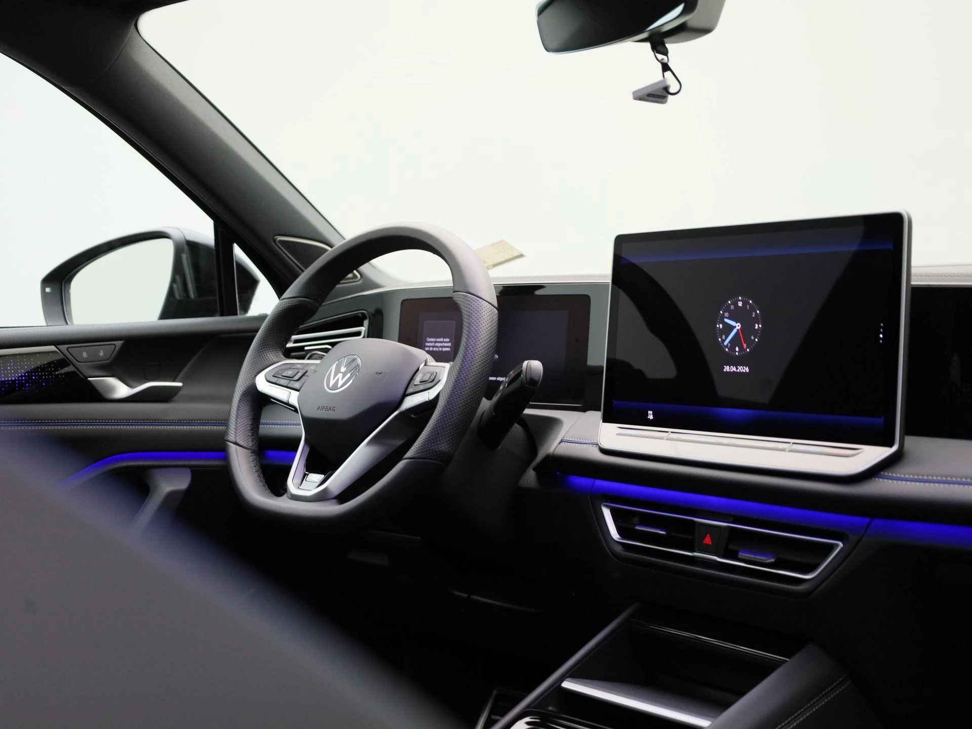 Volkswagen-Tiguan-image-43