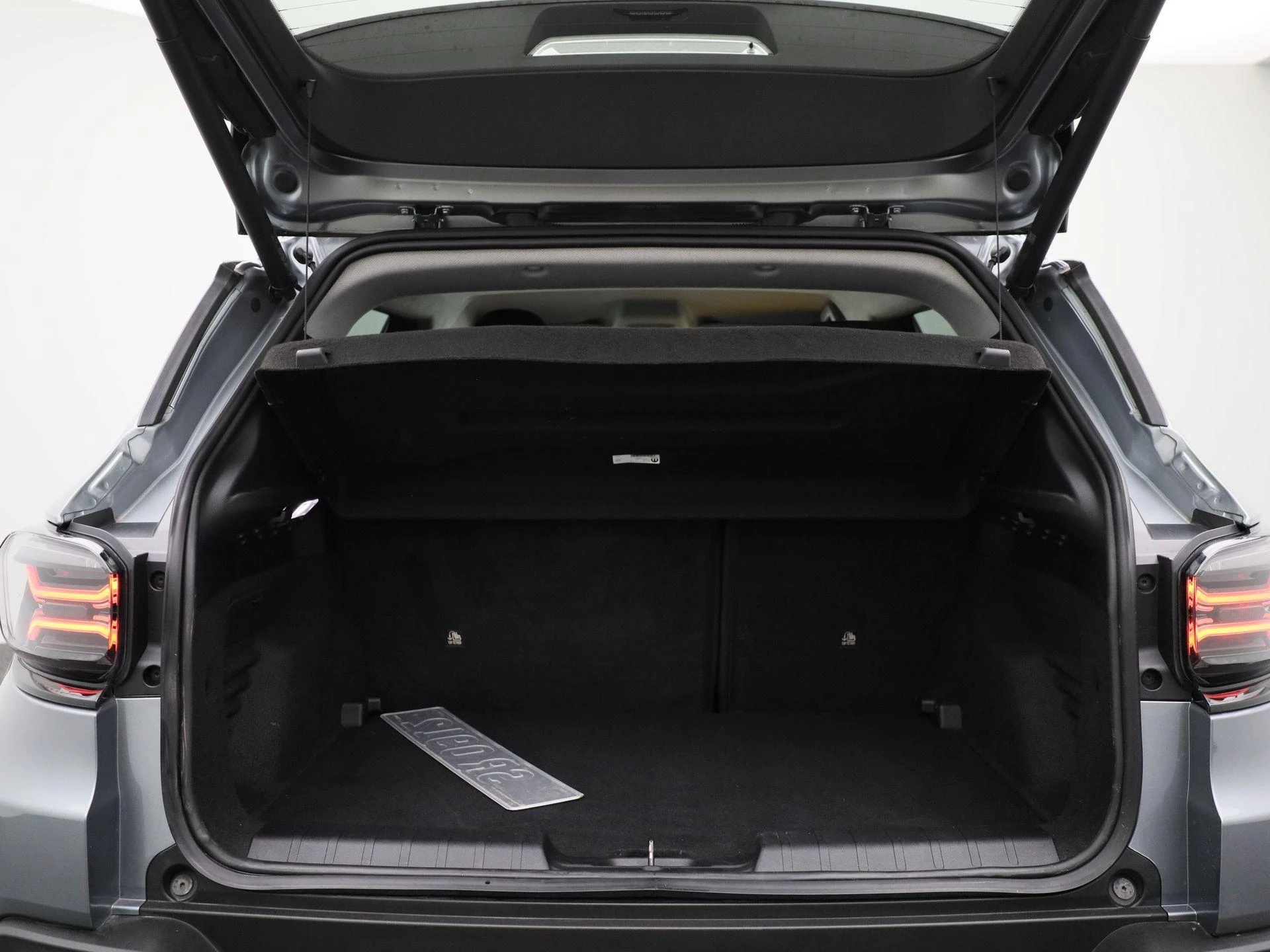 Jeep-Avenger-image-14