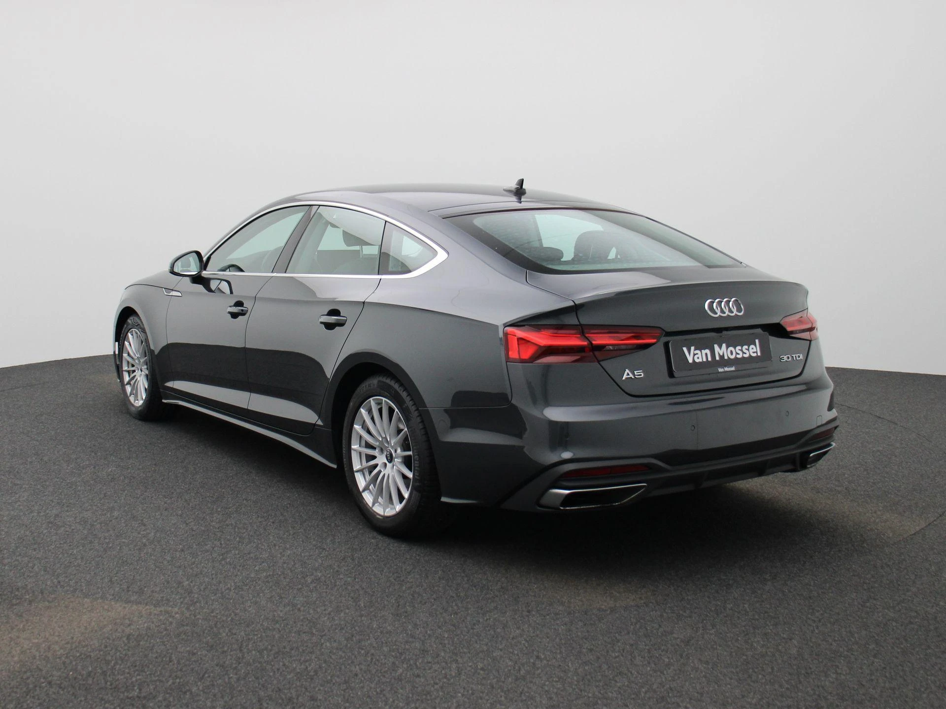 Audi-A5-image-1