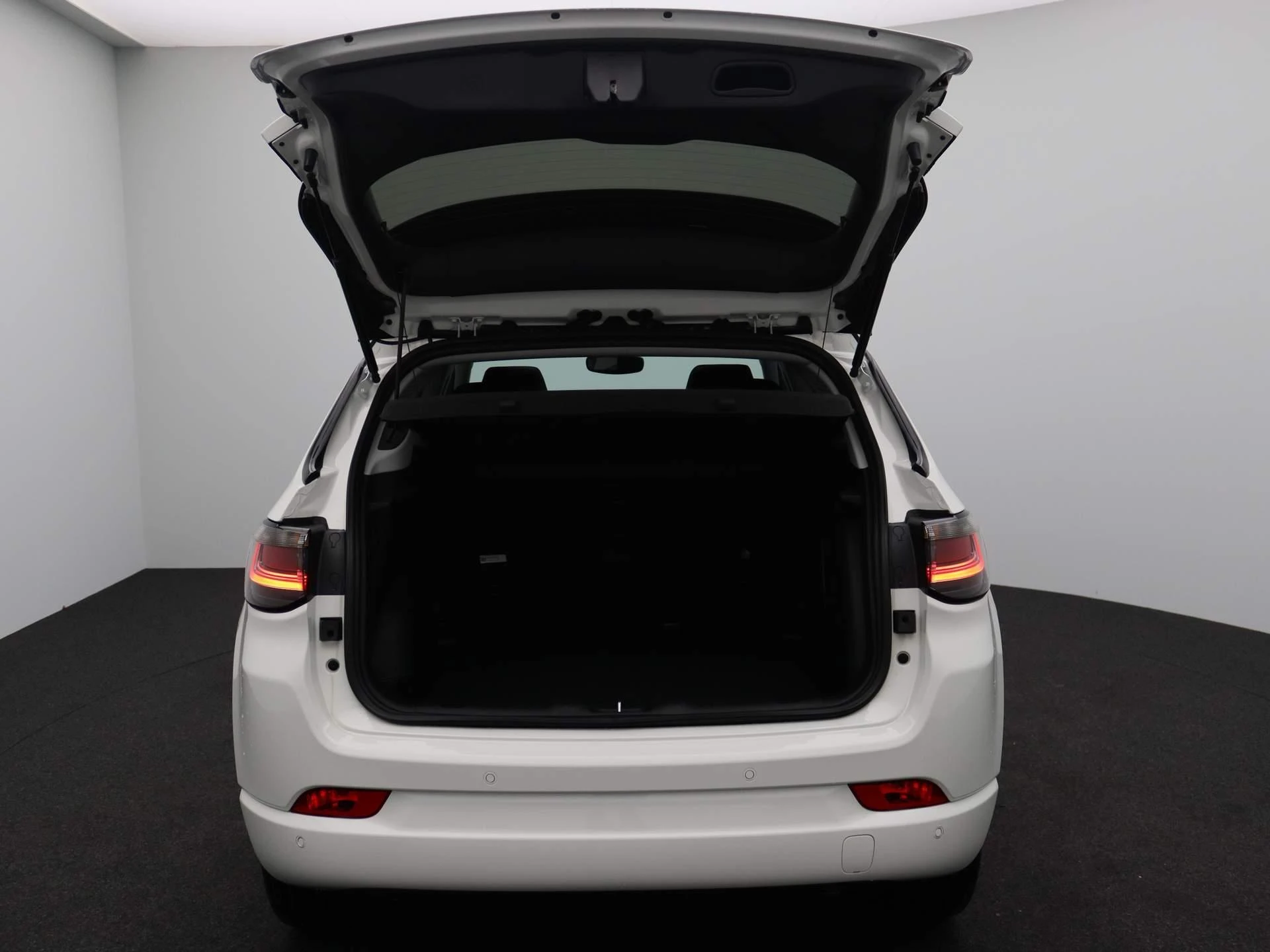 Jeep-Compass-image-25