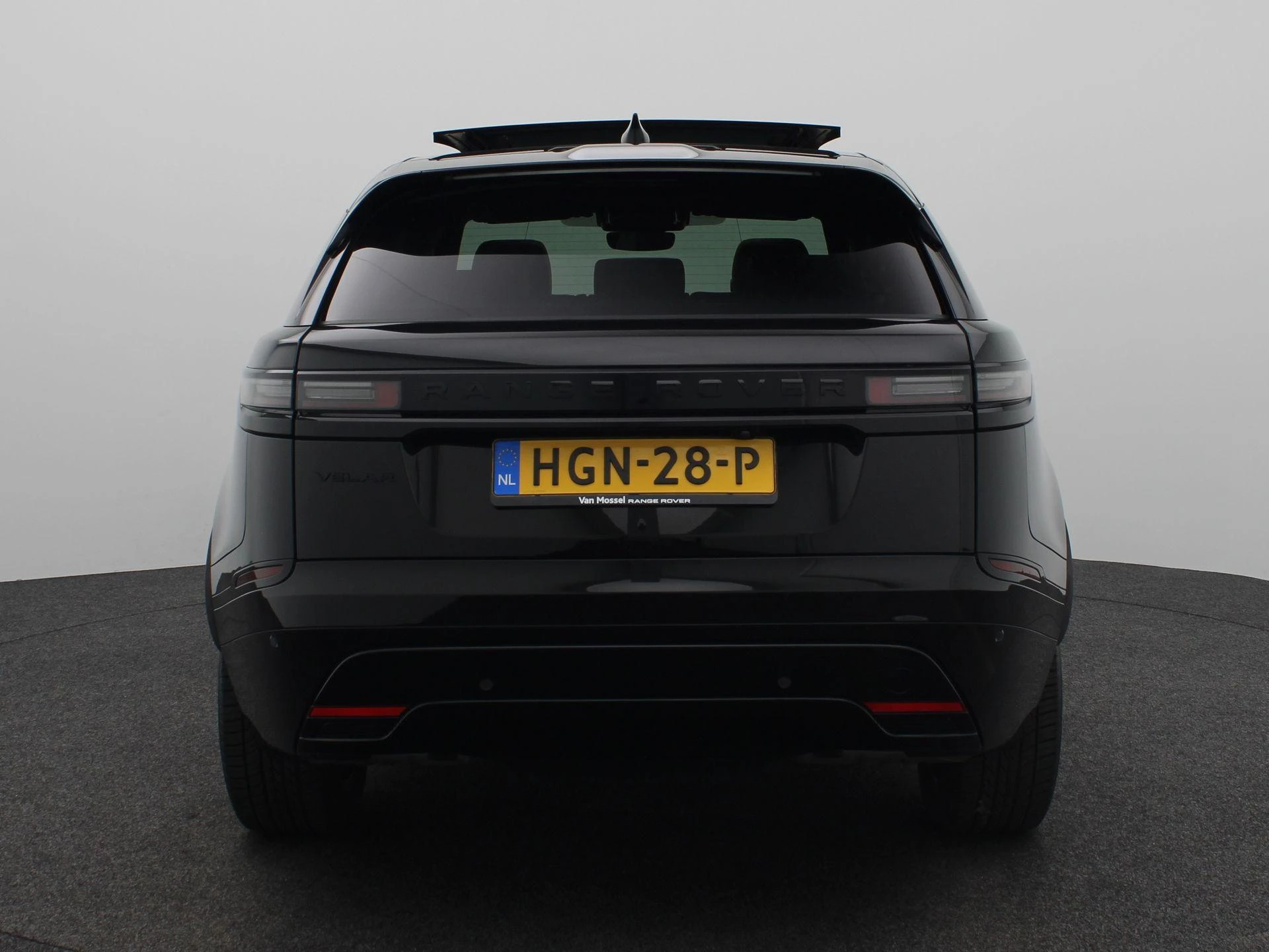 Land Rover Range Rover Velar 2.0 P400e AWD Dynamic SE PHEV