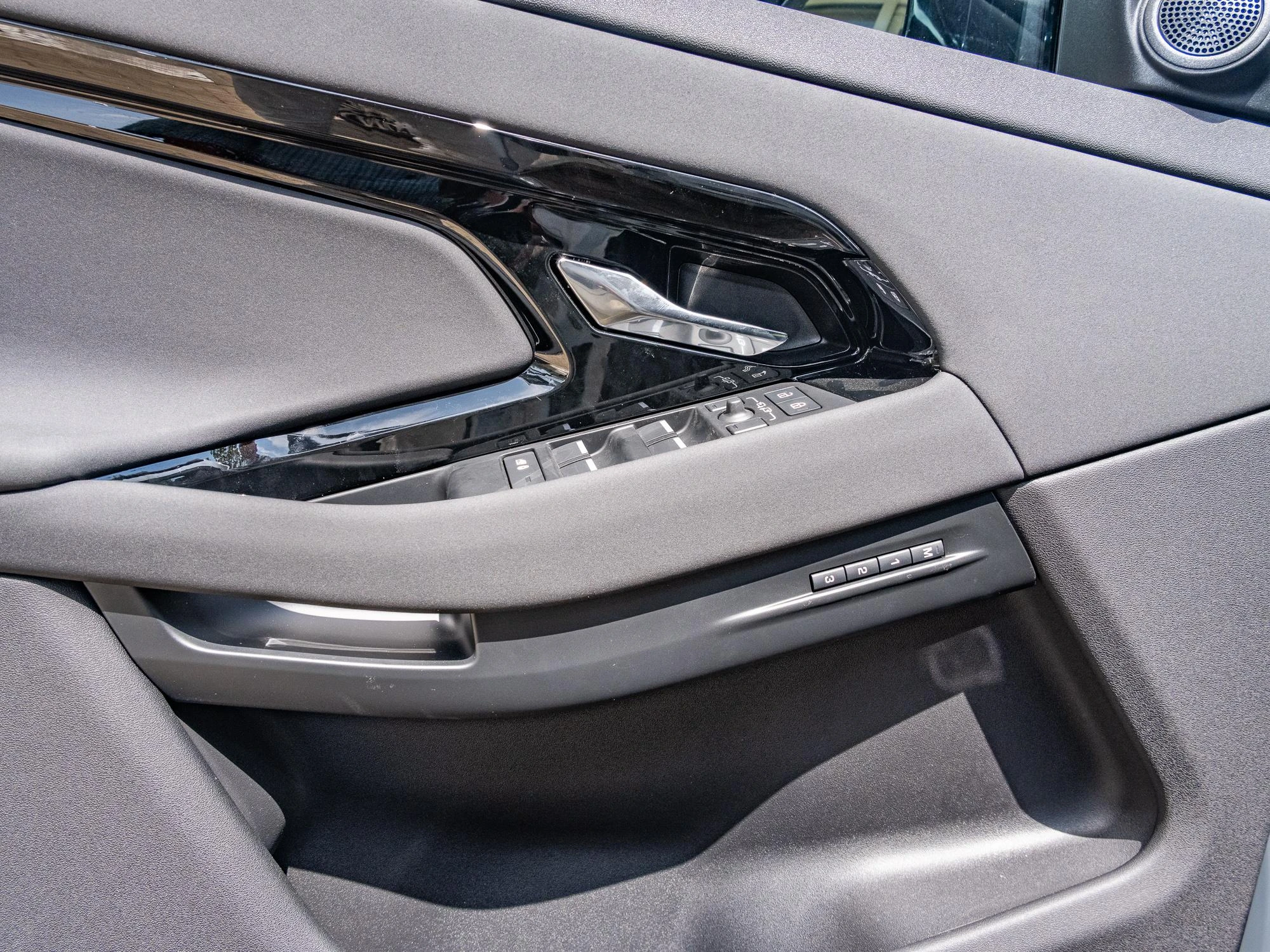 Land Rover Range Rover Evoque PHEV S