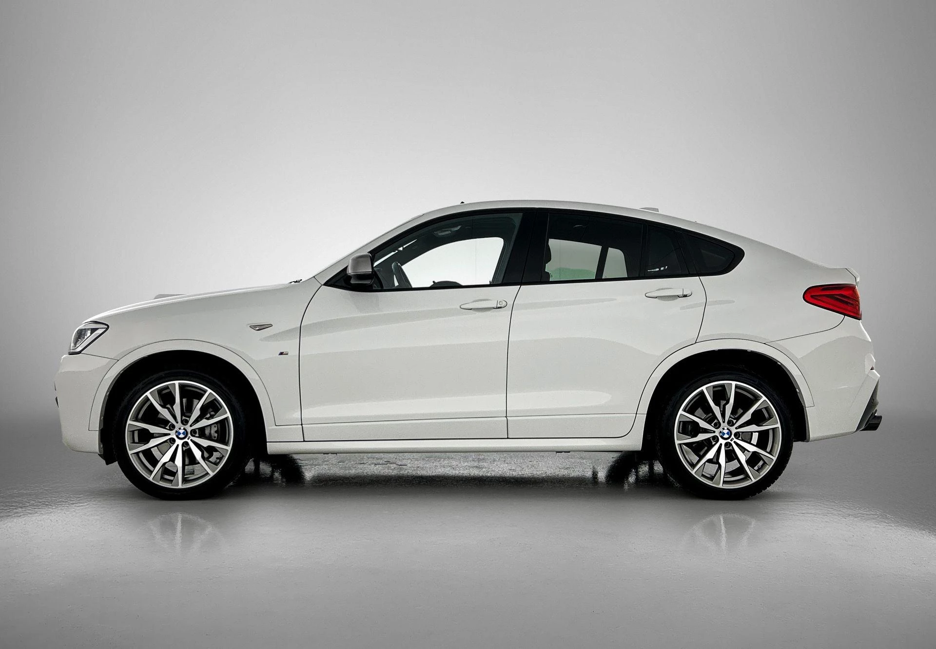 BMW X4 M40i High Executive